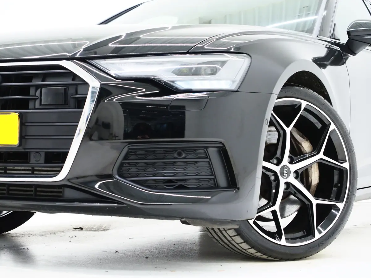 50 TFSI e quattro | Leder | Trekhaak | 360 | Keyless | Adaptive Cruise | Memory | Carplay