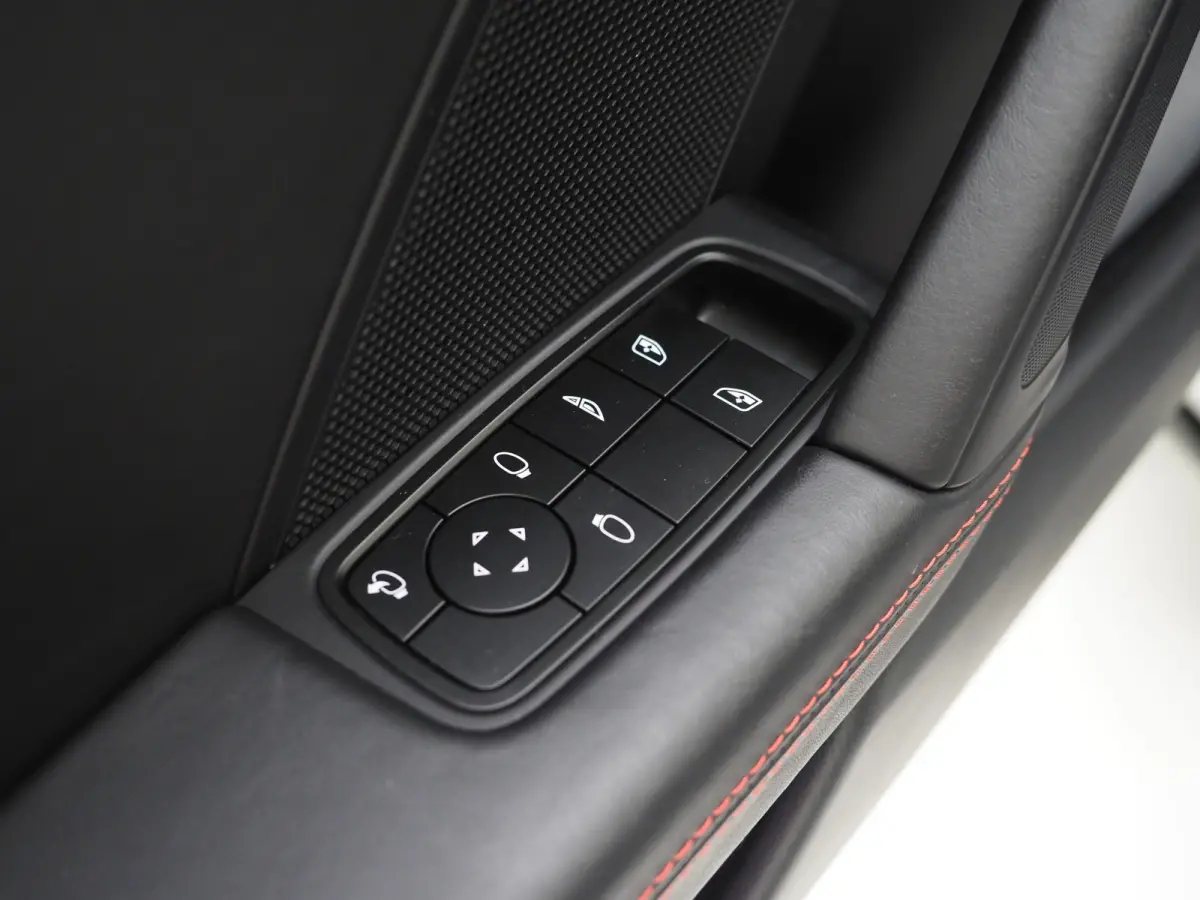 3.8 Turbo S | Aero Kit | Keramisch | Burmester | Sportuitlaat | SportDesign | Full Option