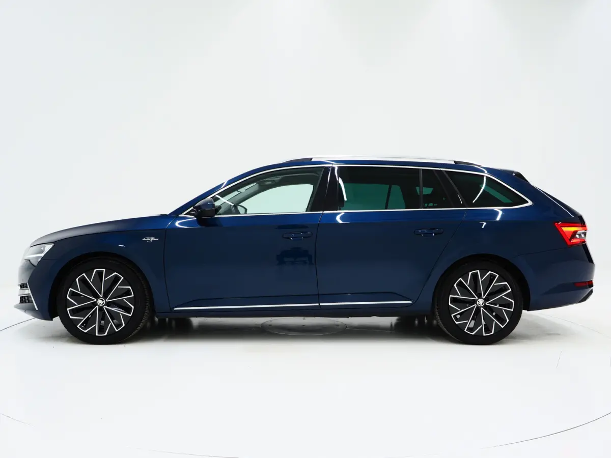 1.4 TSI iV Laurin & Klement | Leder | Canton | Virtual | Camera | DAB | Memory | Adaptive Cruise