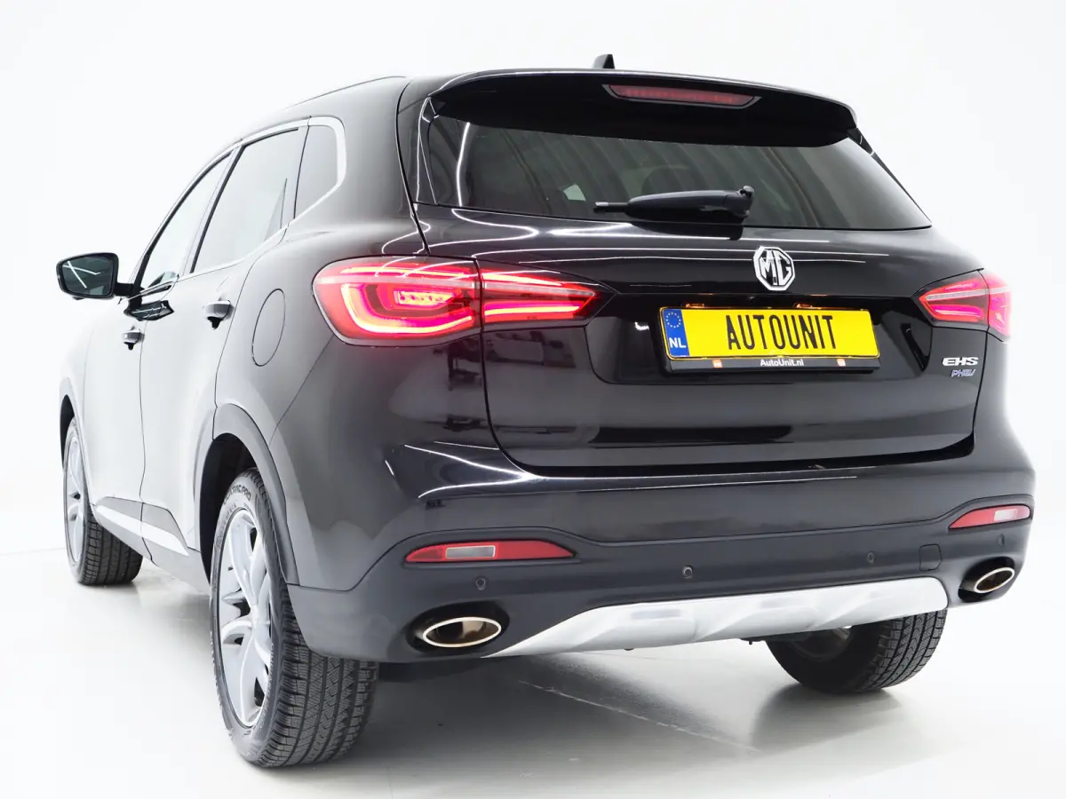 1.5 TGDI Luxury | Panoramadak | Adaptive Cruise | Sportstoelen | 360 | Keyless | Carplay
