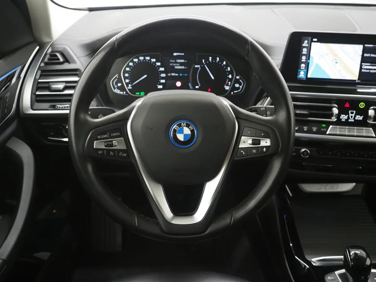 xDrive30e 292PK Facelift | Camera | Sfeerverlichting | Stoelverwarming | Cruise | Virtual | Carplay