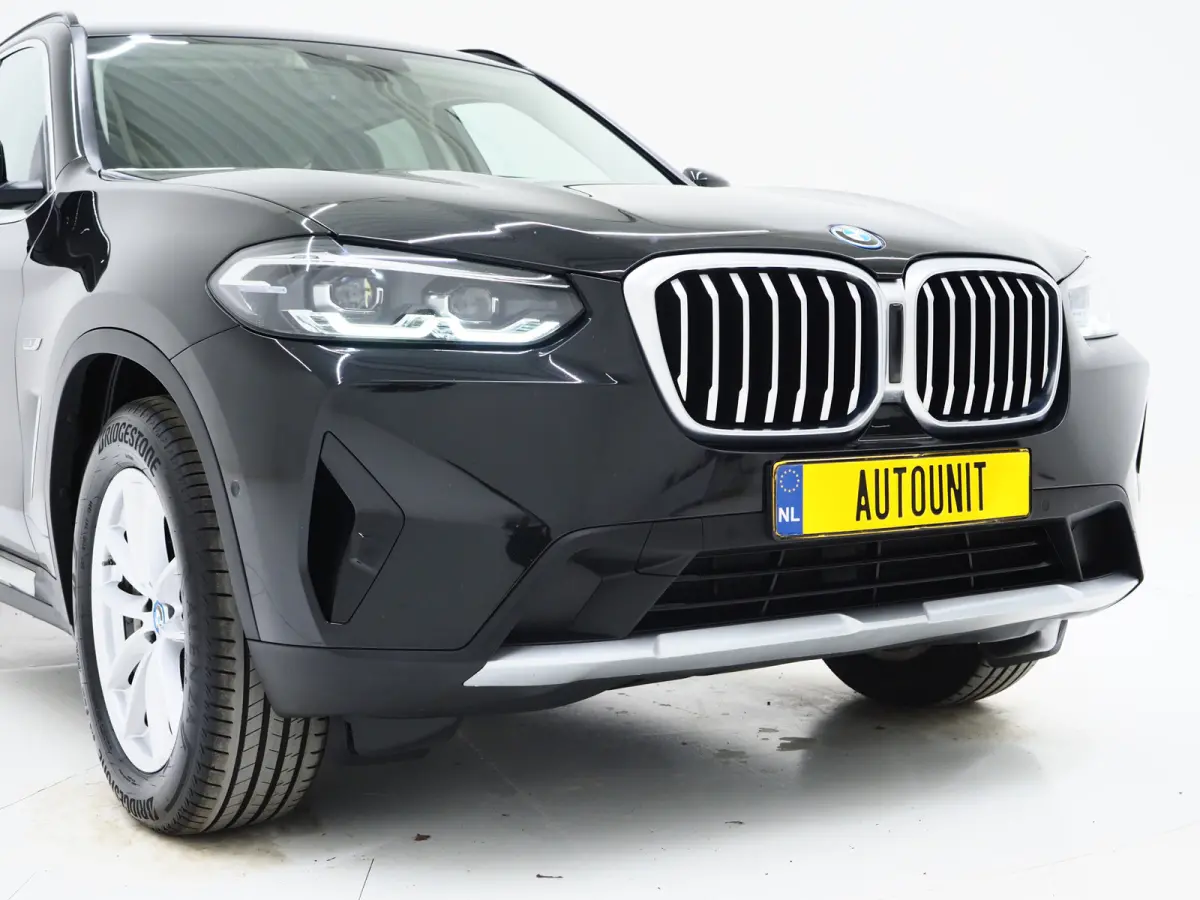 xDrive30e 292PK Facelift | Camera | Sfeerverlichting | Stoelverwarming | Cruise | Virtual | Carplay
