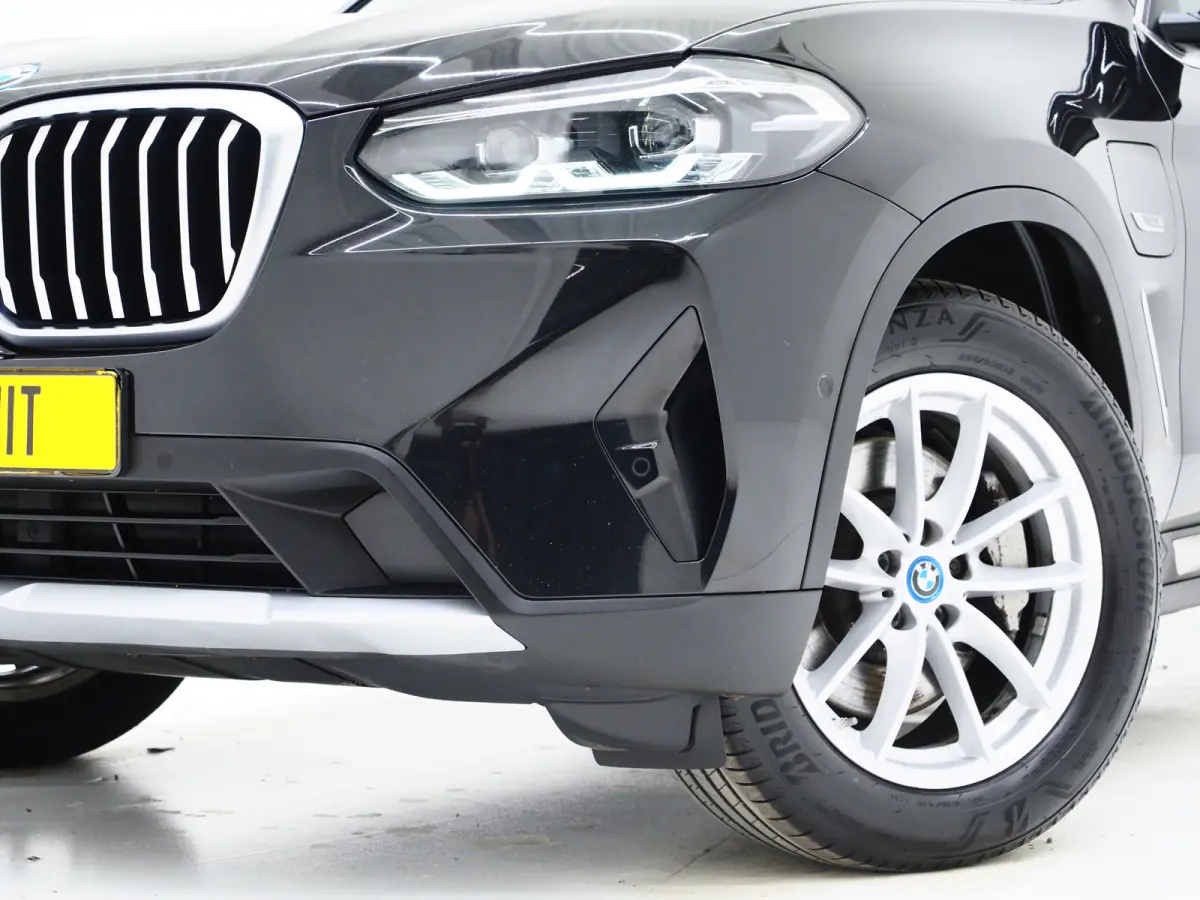 xDrive30e 292PK Facelift | Camera | Sfeerverlichting | Stoelverwarming | Cruise | Virtual | Carplay