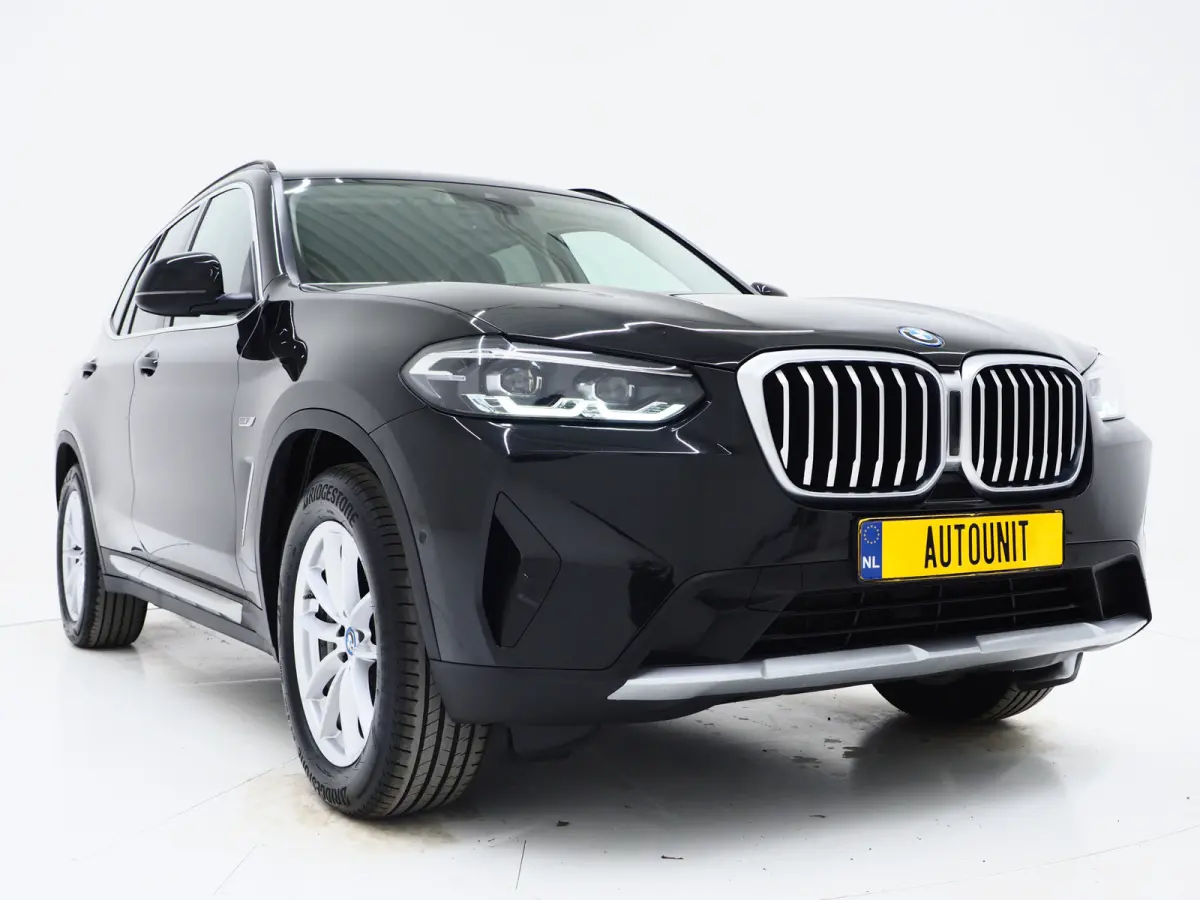 xDrive30e 292PK Facelift | Camera | Sfeerverlichting | Stoelverwarming | Cruise | Virtual | Carplay