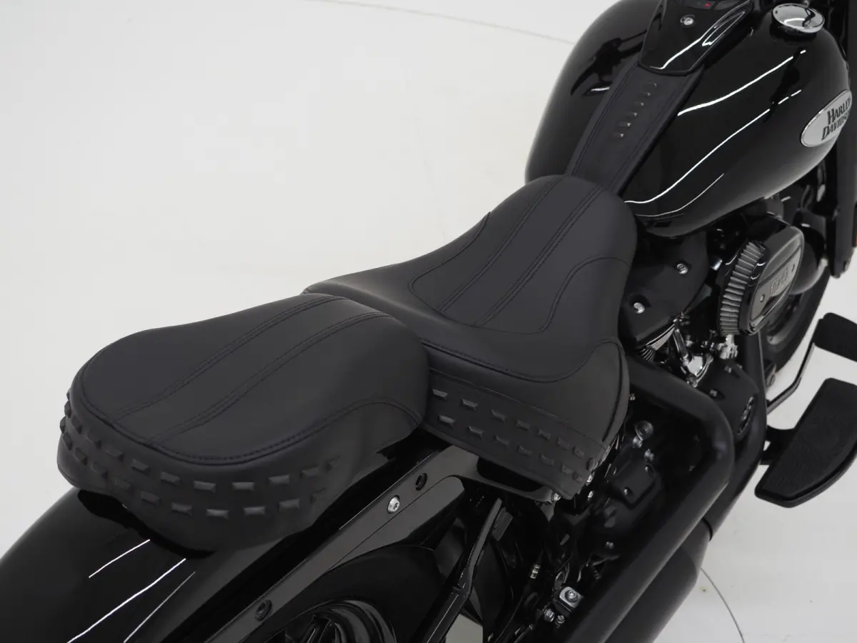 2022 | Black Trim | Keyless | Cruise Control | LED
