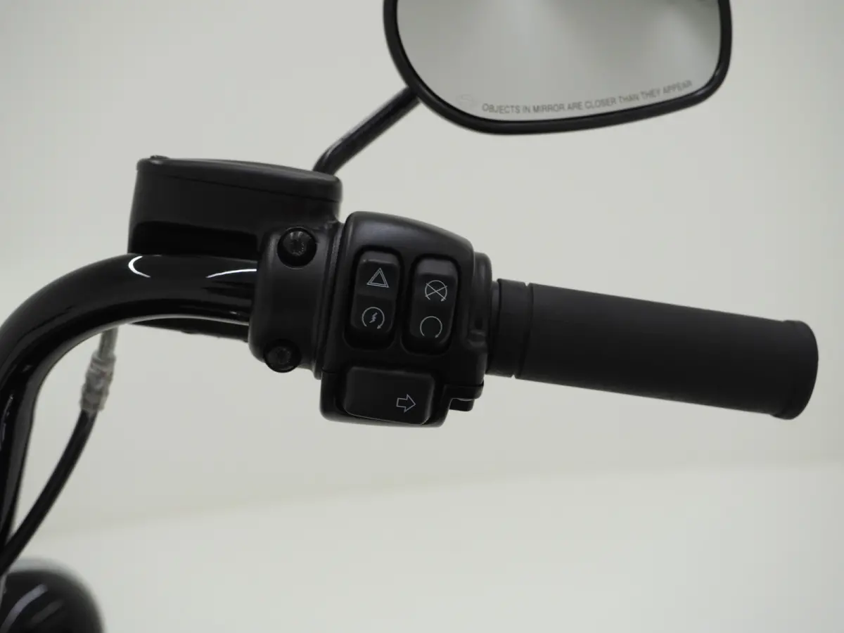 2022 | Black Trim | Keyless | Cruise Control | LED