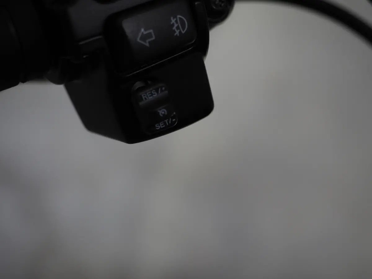2022 | Black Trim | Keyless | Cruise Control | LED