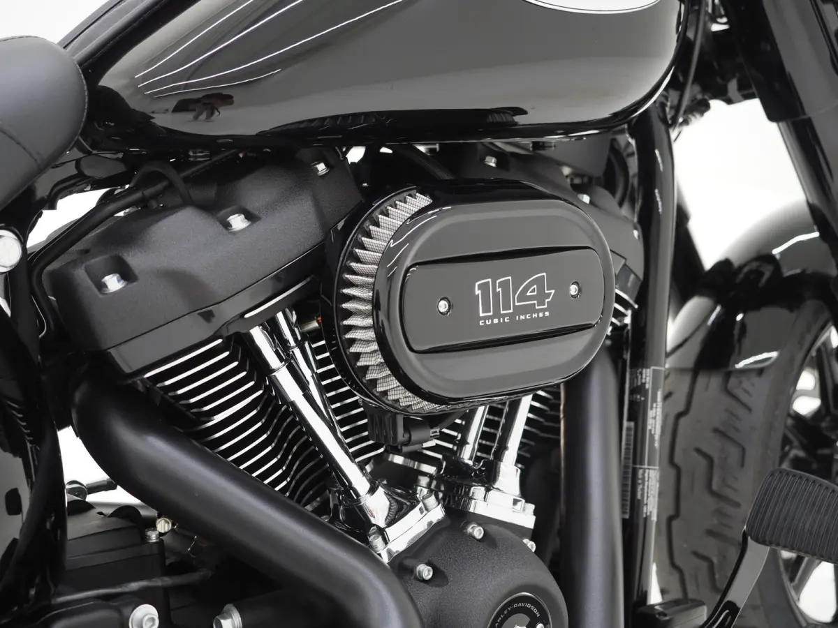 2022 | Black Trim | Keyless | Cruise Control | LED
