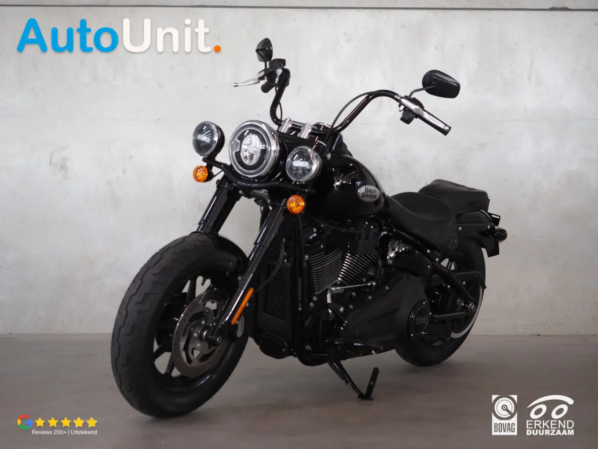 Harley Davidson 114 Flhcs Softail Heritage Classic leasen
