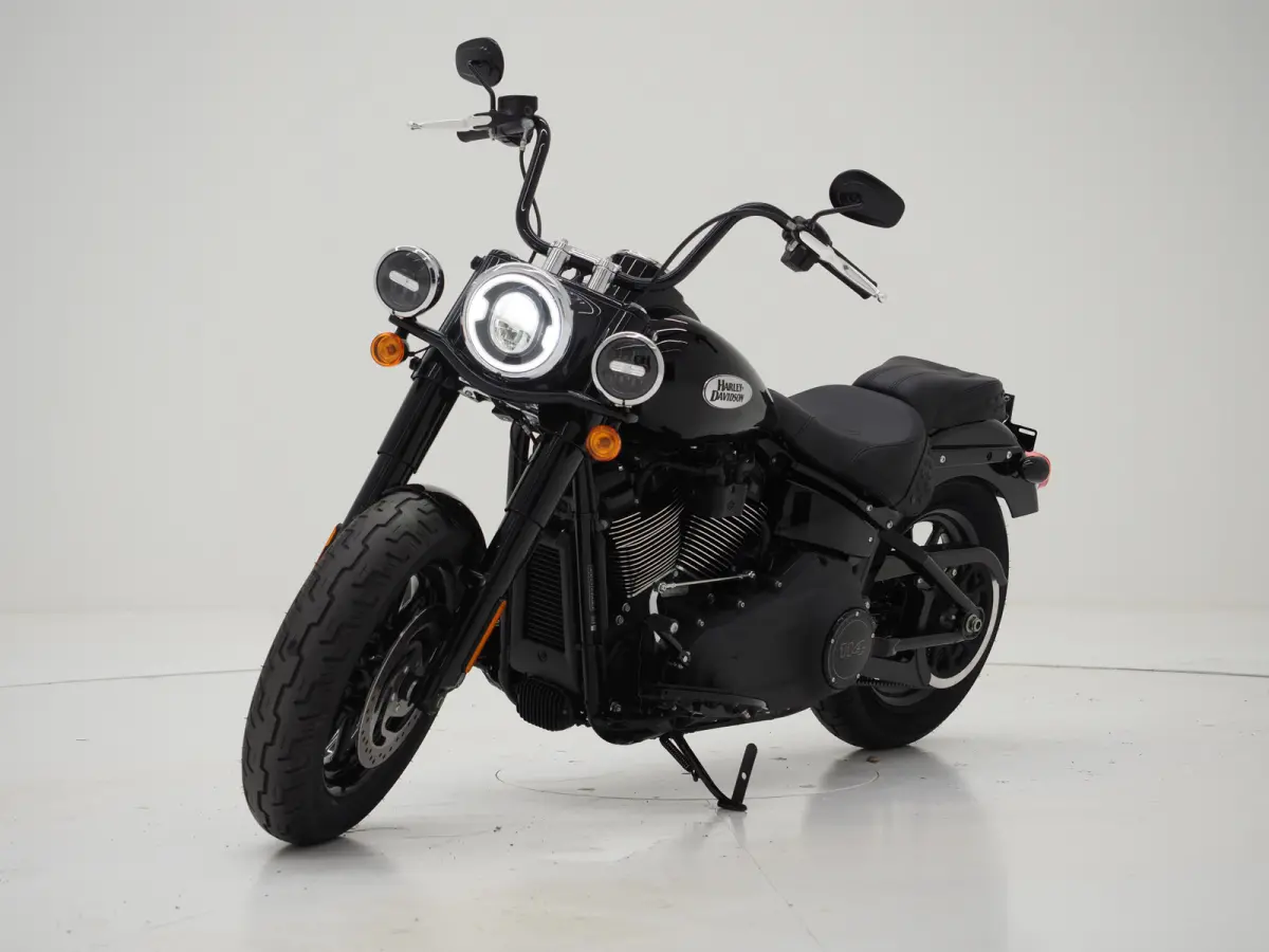2022 | Black Trim | Keyless | Cruise Control | LED