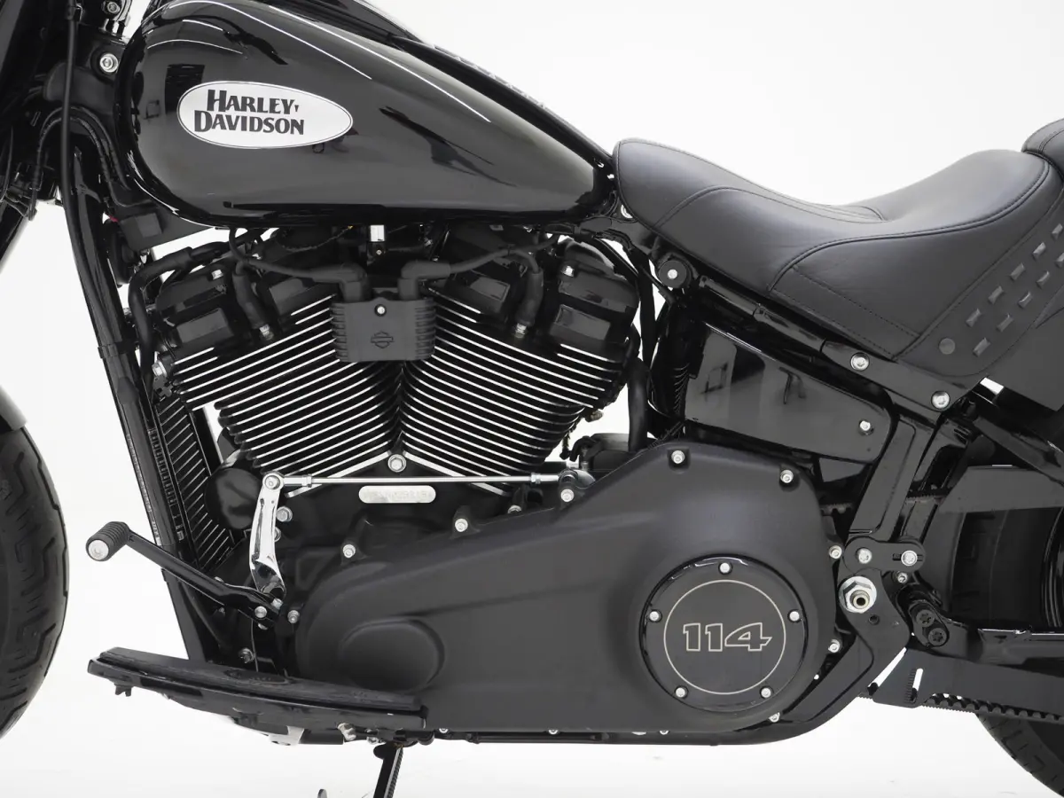 2022 | Black Trim | Keyless | Cruise Control | LED