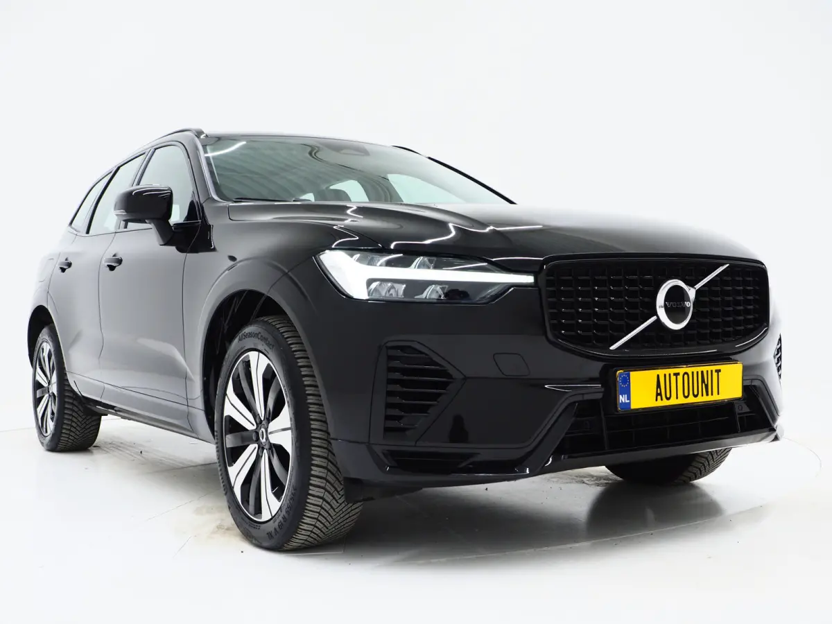 2.0 T6 Plug-in hybrid AWD Plus Dark Long Range | Panoramadak | Keyless | Camera | Leder | Memory | Climate | LED | Carplay