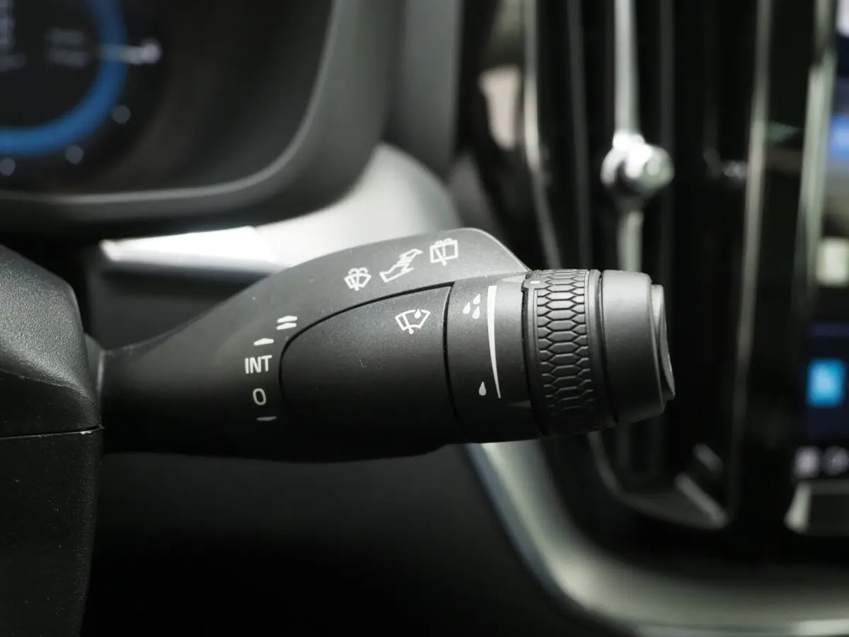2.0 T6 Plug-in hybrid AWD Plus Dark Long Range | Panoramadak | Keyless | Camera | Leder | Memory | Climate | LED | Carplay