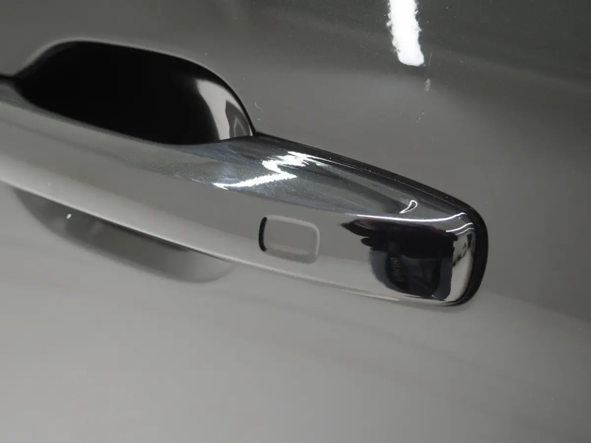 2.0 T6 Plug-in hybrid AWD Plus Dark Long Range | Panoramadak | Keyless | Camera | Leder | Memory | Climate | LED | Carplay