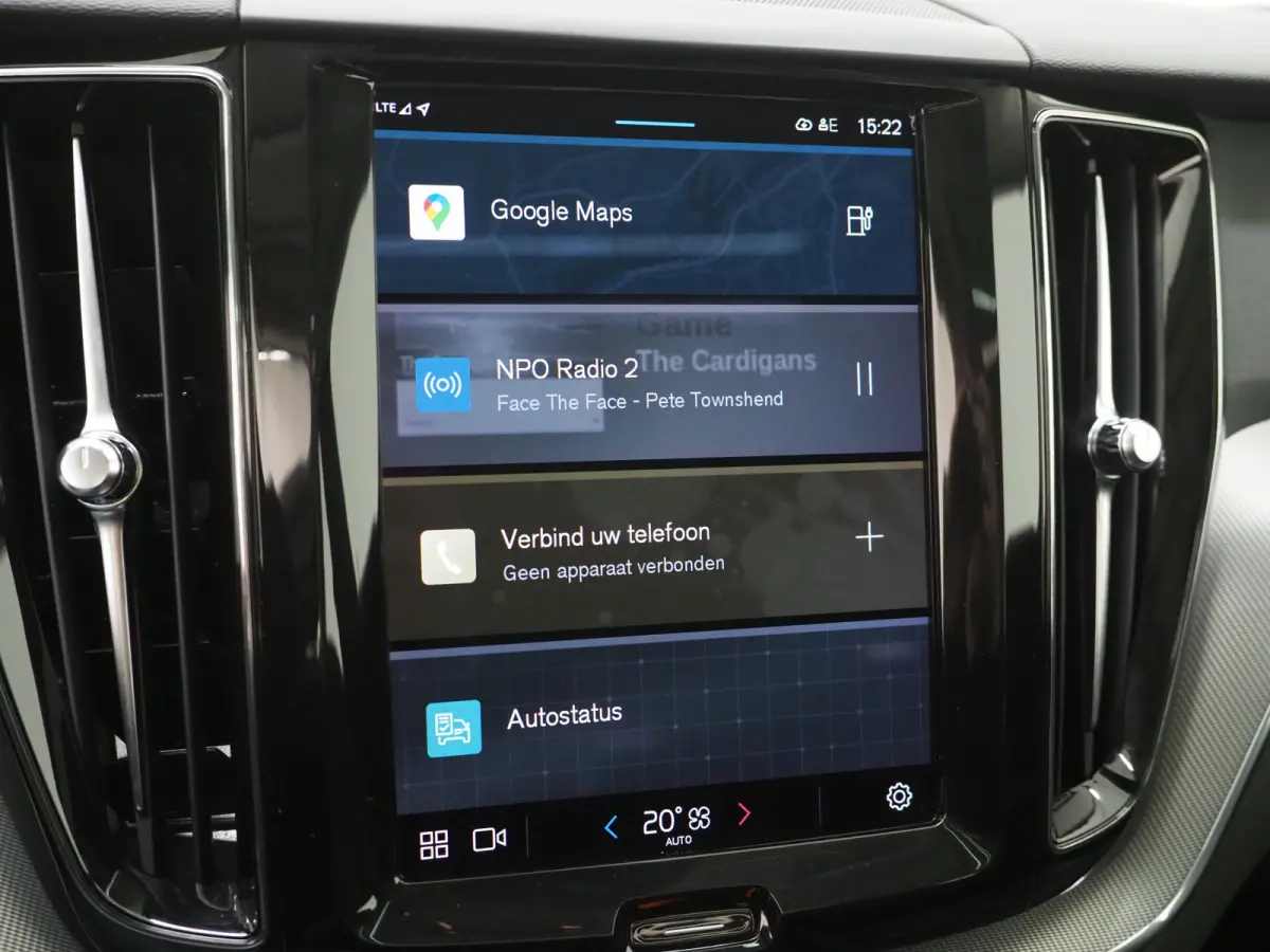 2.0 T6 Plug-in hybrid AWD Plus Dark Long Range | Panoramadak | Keyless | Camera | Leder | Memory | Climate | LED | Carplay