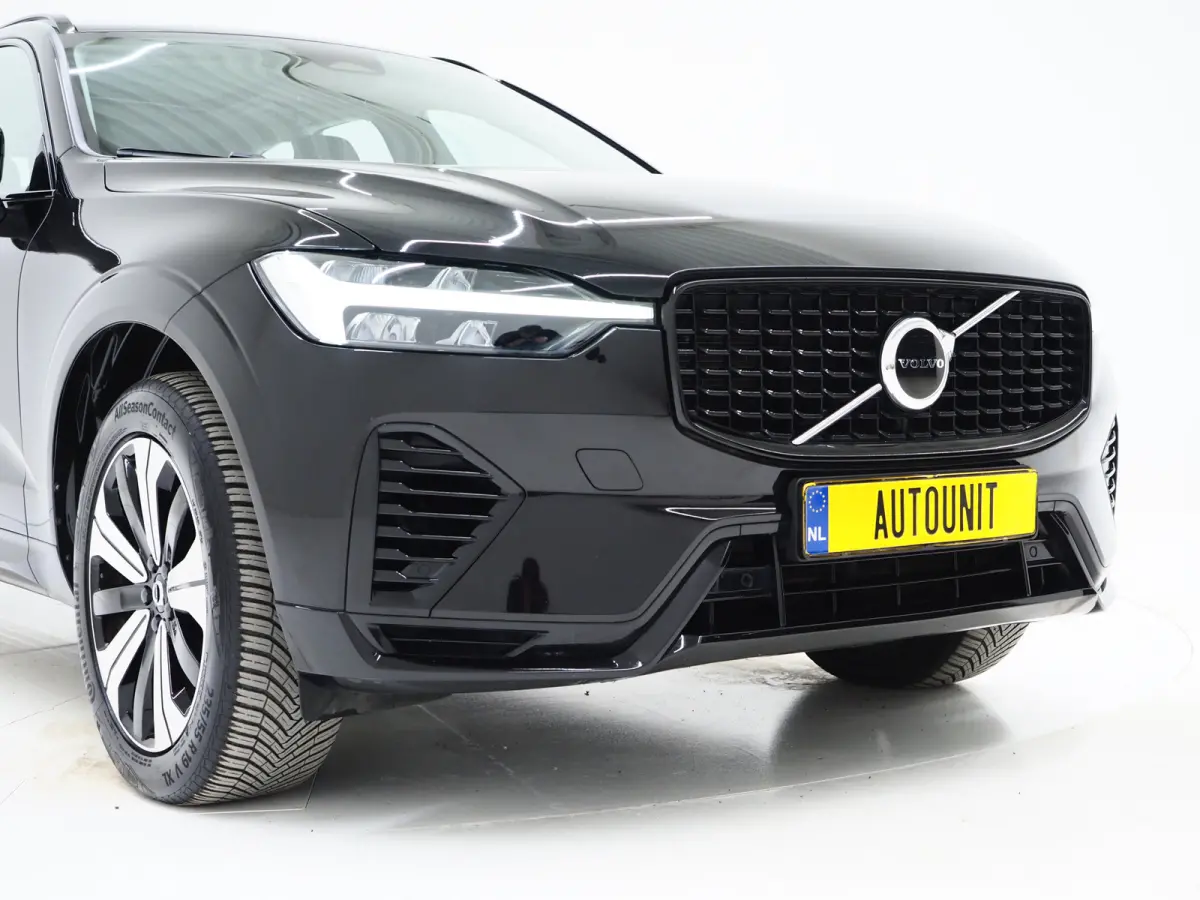 2.0 T6 Plug-in hybrid AWD Plus Dark Long Range | Panoramadak | Keyless | Camera | Leder | Memory | Climate | LED | Carplay