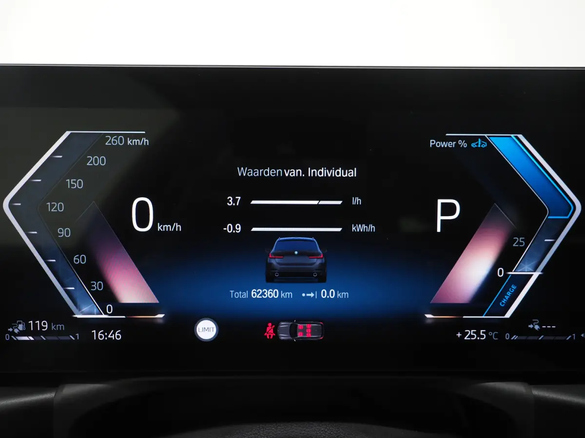 320e LCI Shadow Line | Nieuw Model | Keyless | Camera | Dodehoekdetectie | Widescreen | Carplay | Cruise | DAB | LED