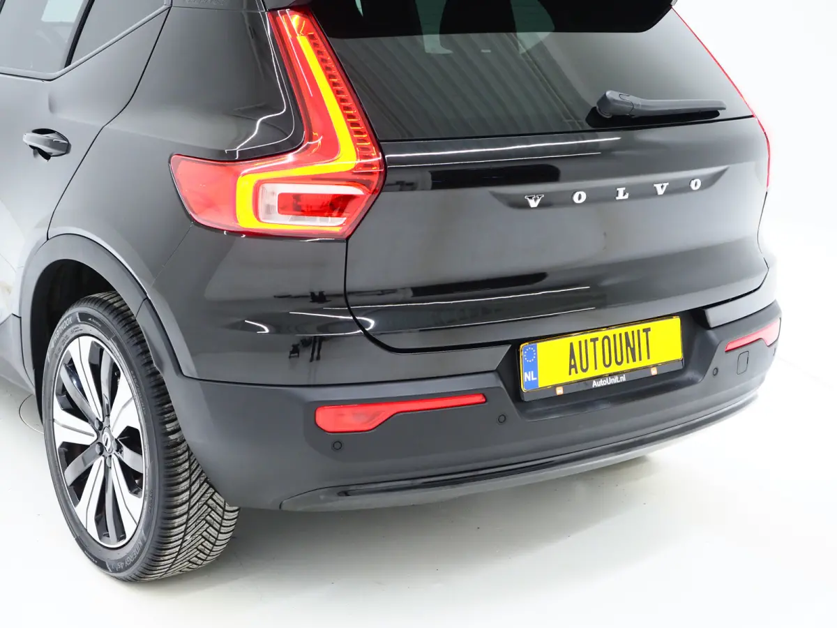 1.5 T5 Plug-in hybrid Ultimate Dark | Panoramadak | Harman/Kardon | Pilot Assist | Camera | BLIS | Keyless | Carplay