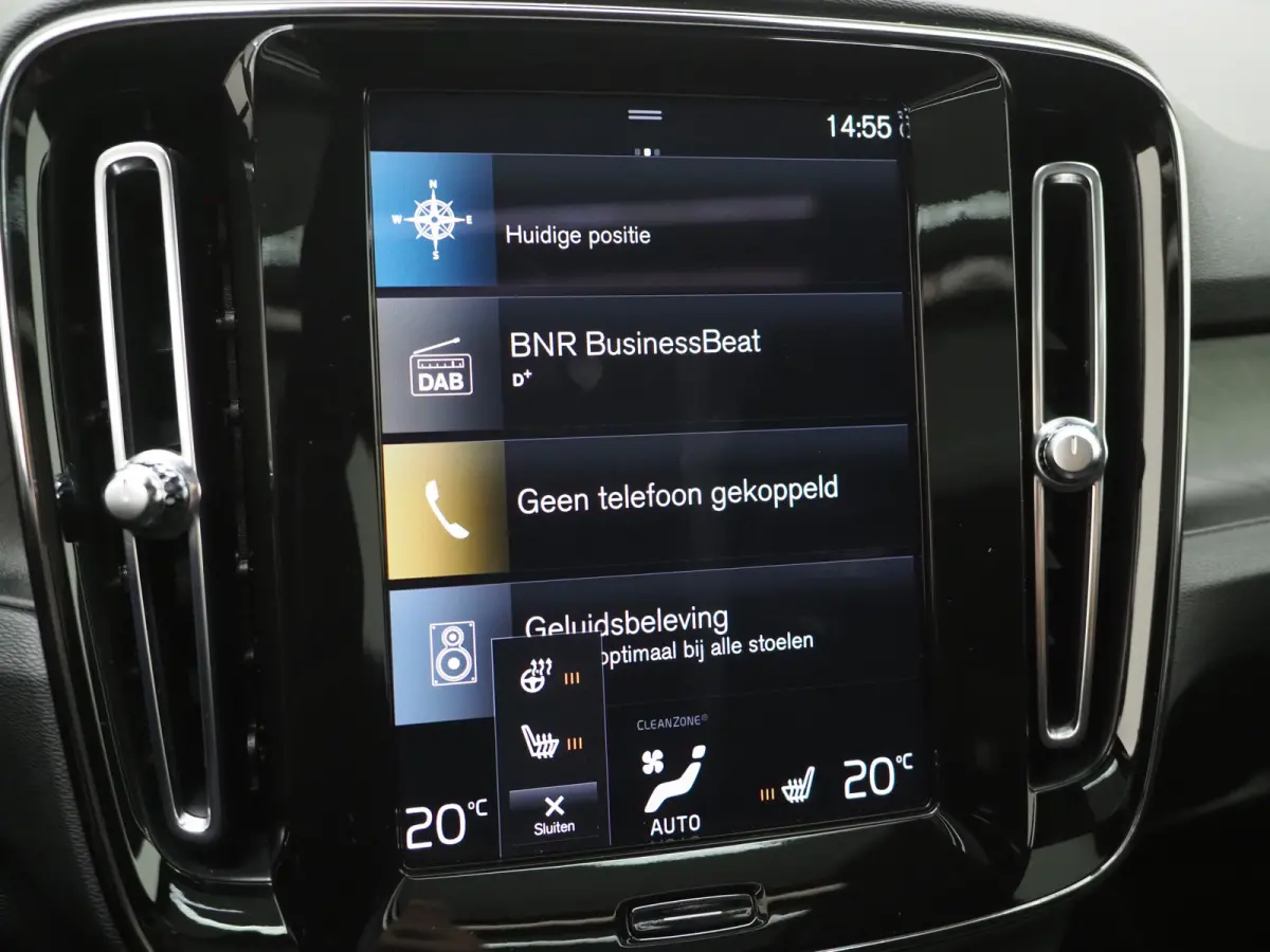 1.5 T5 Plug-in hybrid Ultimate Dark | Panoramadak | Harman/Kardon | Pilot Assist | Camera | BLIS | Keyless | Carplay