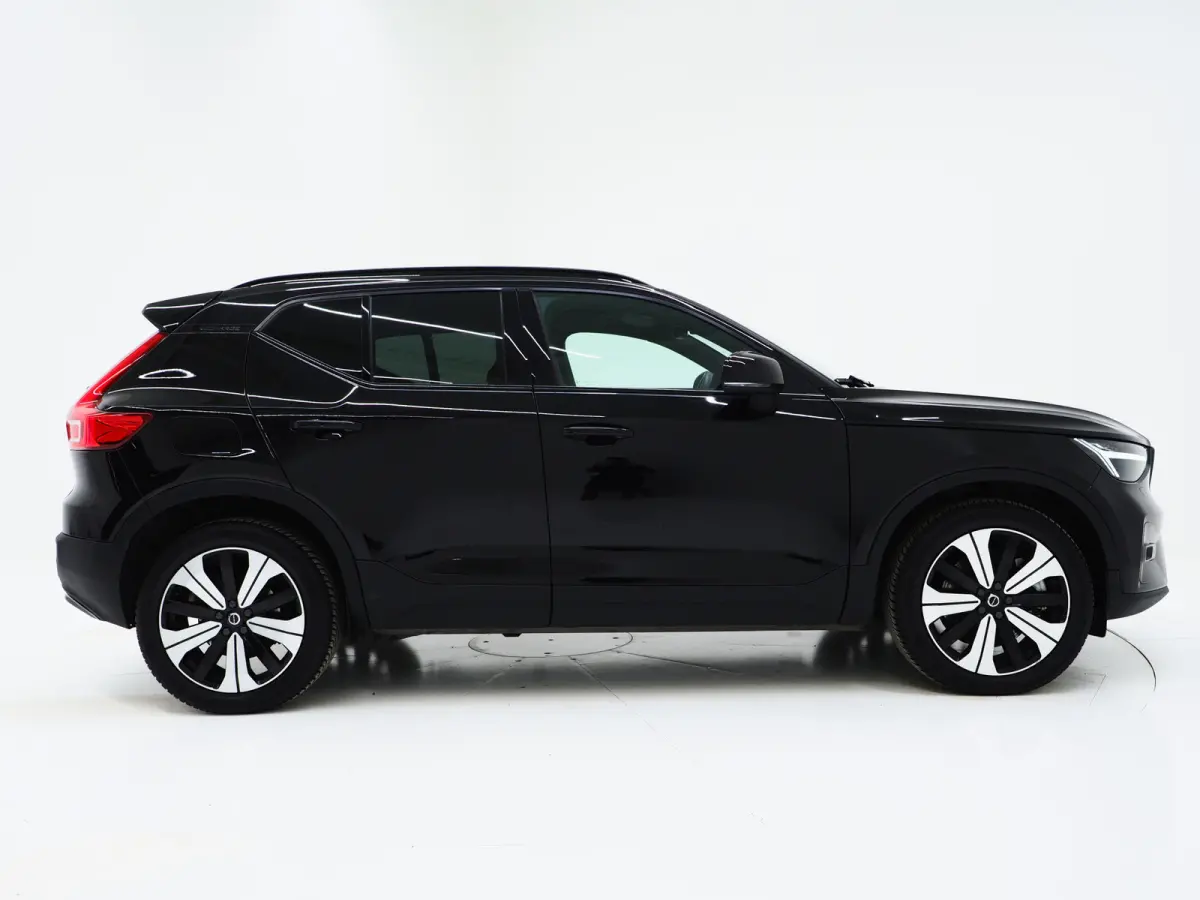 1.5 T5 Plug-in hybrid Ultimate Dark | Panoramadak | Harman/Kardon | Pilot Assist | Camera | BLIS | Keyless | Carplay
