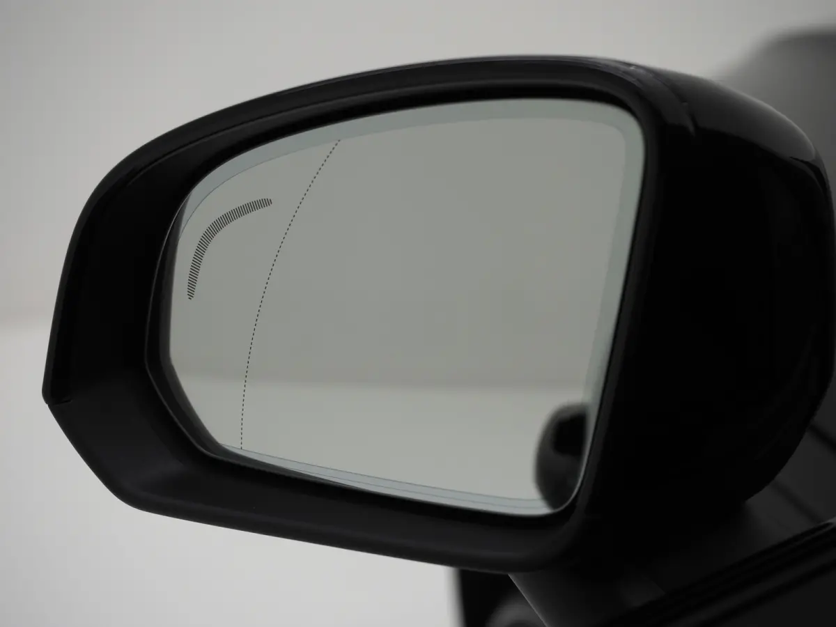 1.5 T5 Plug-in hybrid Ultimate Dark | Panoramadak | Harman/Kardon | Pilot Assist | Camera | BLIS | Keyless | Carplay