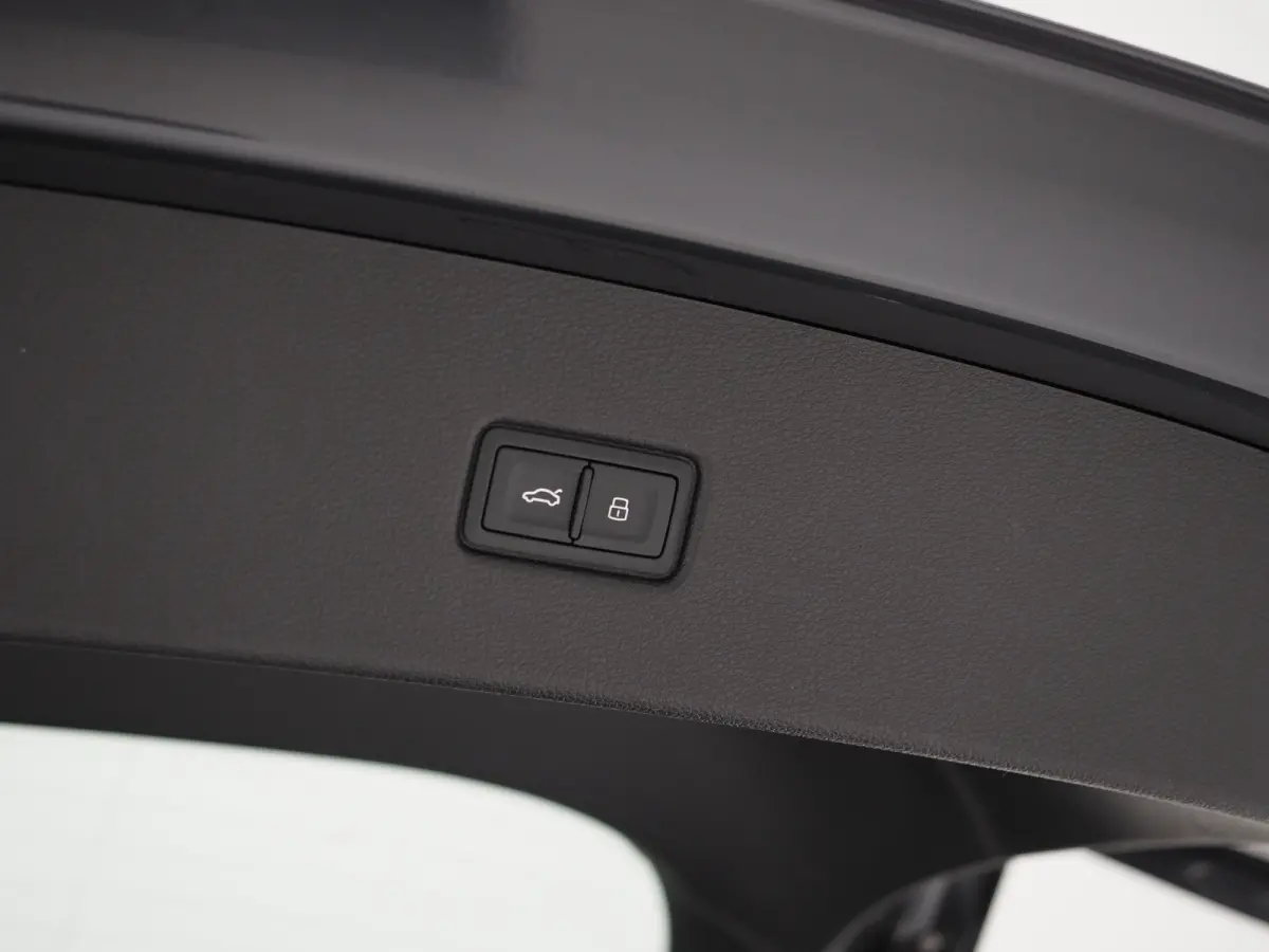 50 TFSI e Quattro | Panoramadak | Leder | HUD | Camera | Virtual | Keyless | Carplay