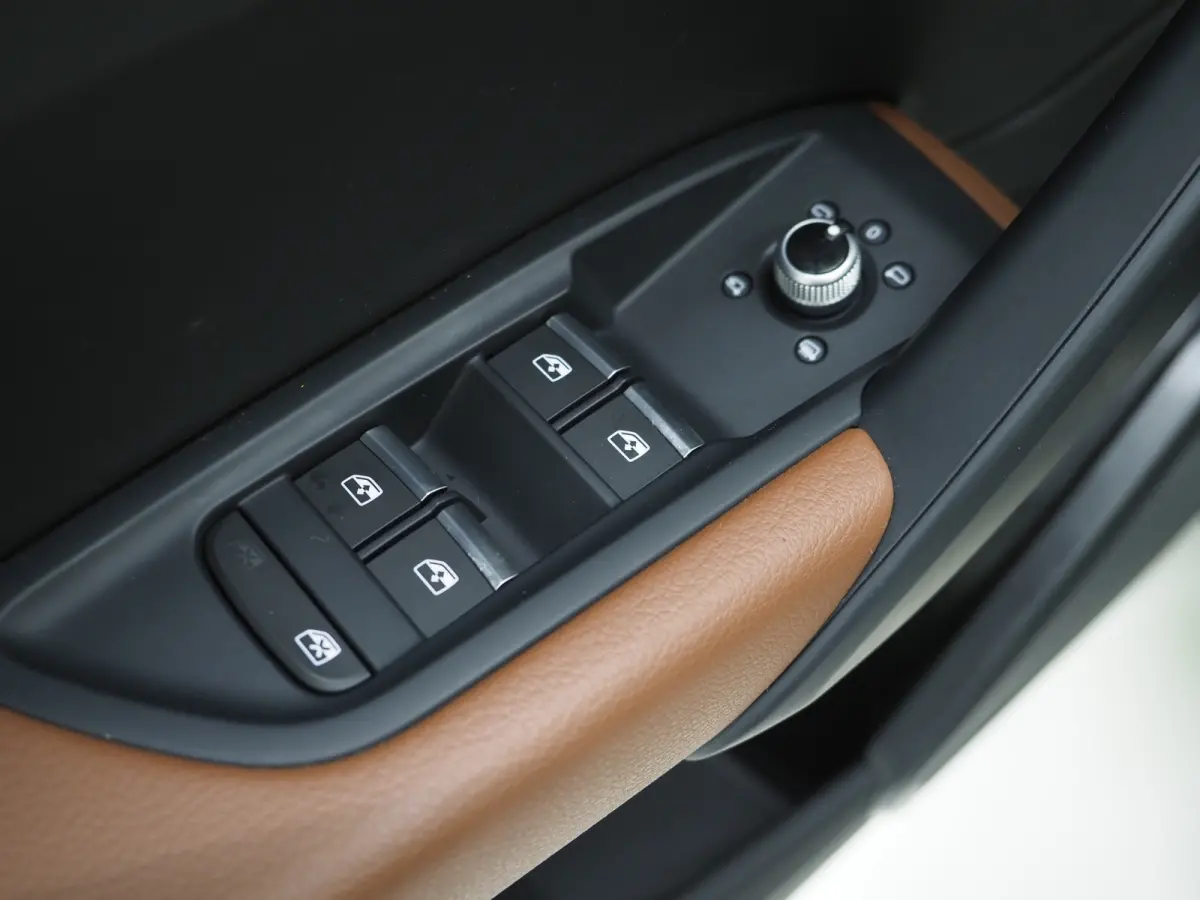 50 TFSI e Quattro | Panoramadak | Leder | HUD | Camera | Virtual | Keyless | Carplay