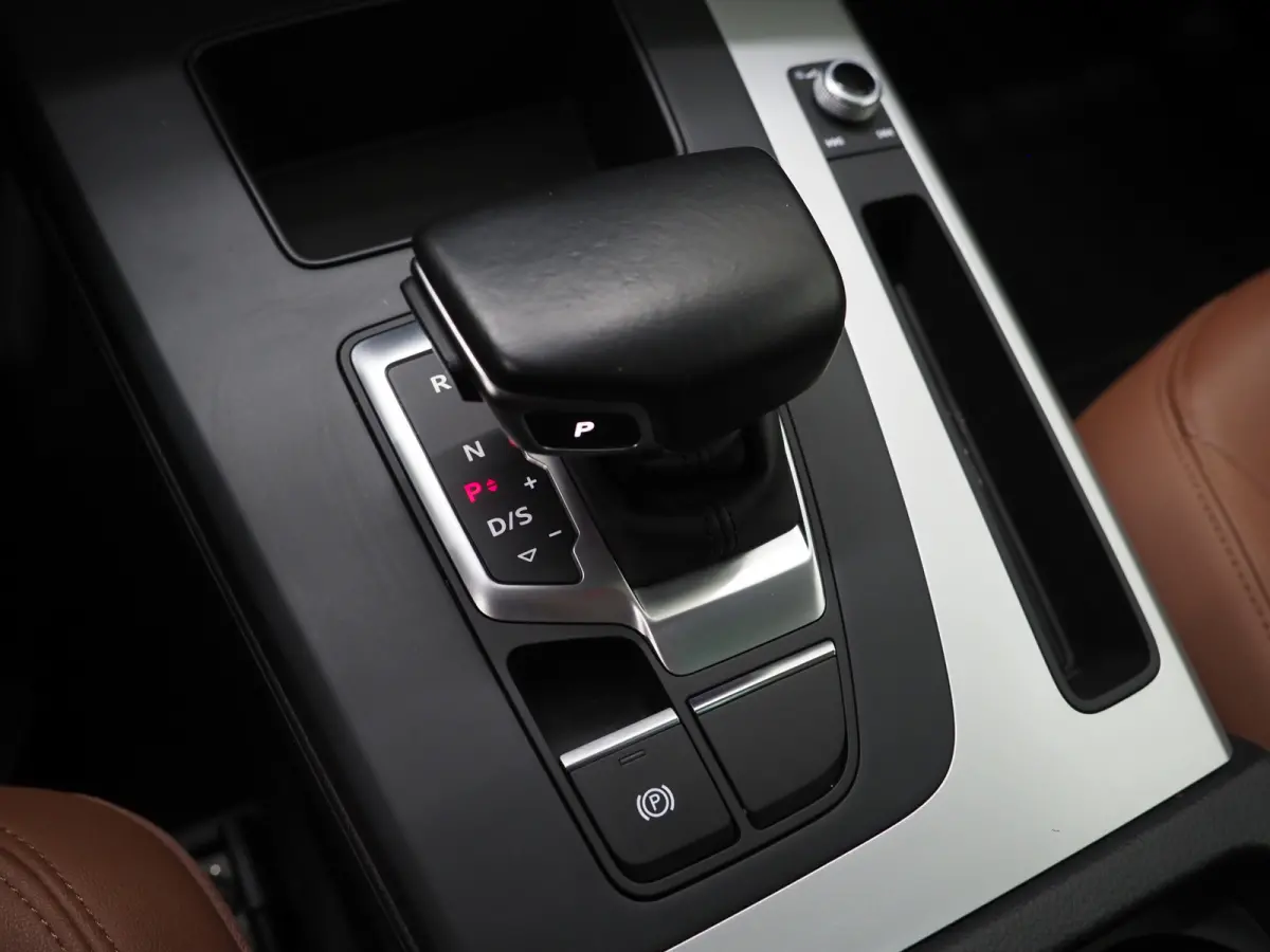 50 TFSI e Quattro | Panoramadak | Leder | HUD | Camera | Virtual | Keyless | Carplay