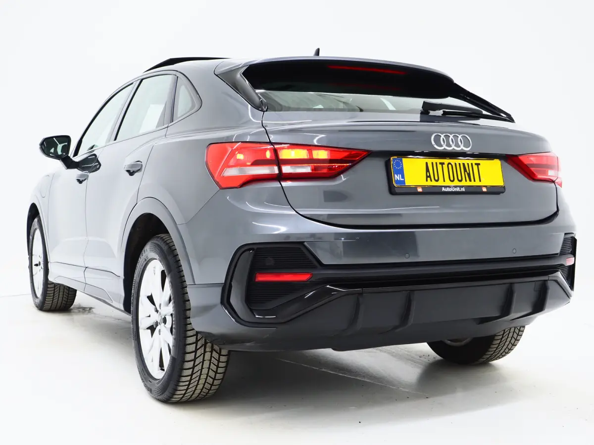 45 TFSI e Edition Full Black | Panoramadak | Stoelverwarming | Virtual | Cruise | PDC | LED | Carplay