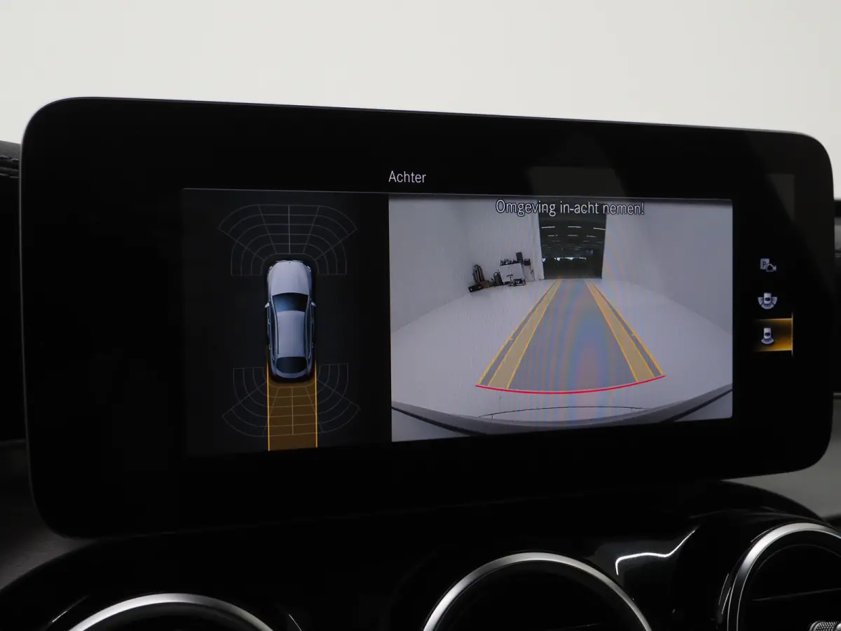 300e 4MATIC | Leder | Camera | Virtual | Stoelverwarming | Donkere Hemel | Dodehoek | Carplay