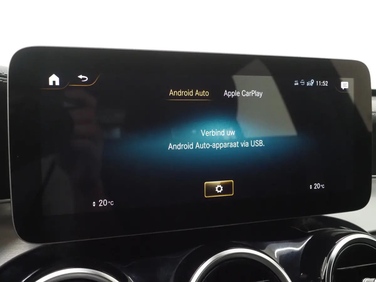 300e 4MATIC | Leder | Camera | Virtual | Stoelverwarming | Donkere Hemel | Dodehoek | Carplay