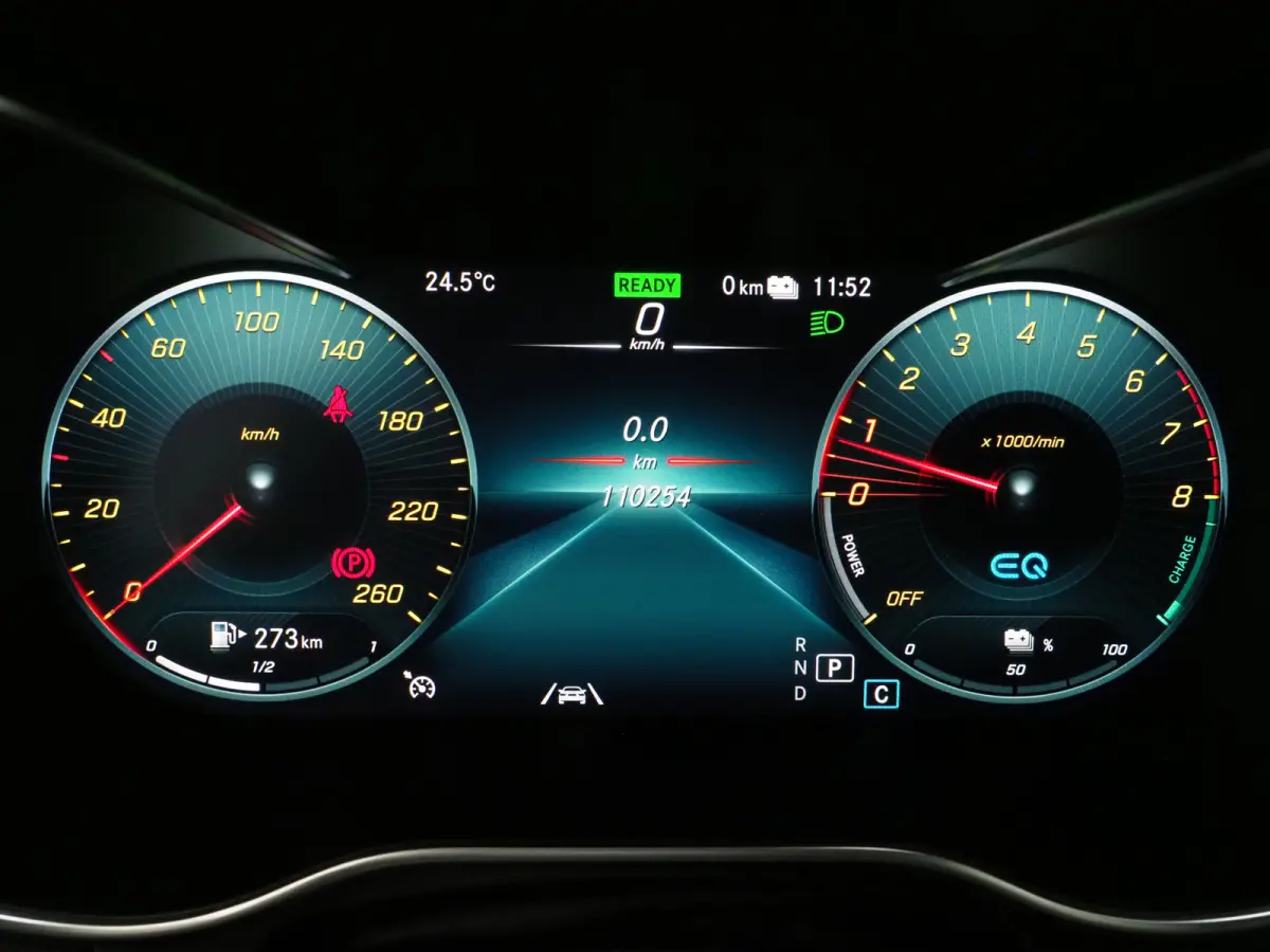 300e 4MATIC | Leder | Camera | Virtual | Stoelverwarming | Donkere Hemel | Dodehoek | Carplay