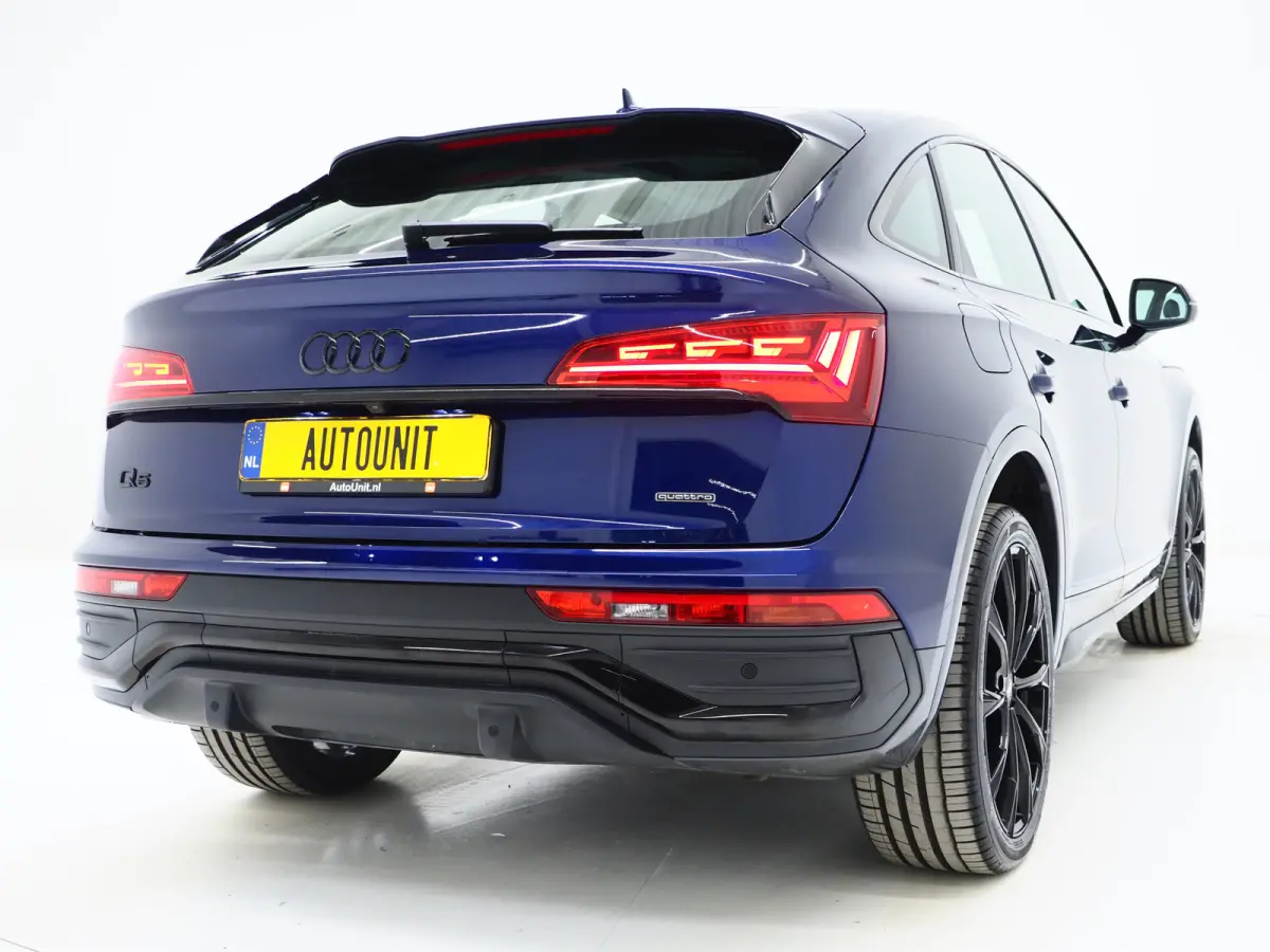 50 TFSI e Full Black | Panoramadak | Trekhaak | Leder | Camera | Memory | Keyless | Adaptive Cruise | Carplay
