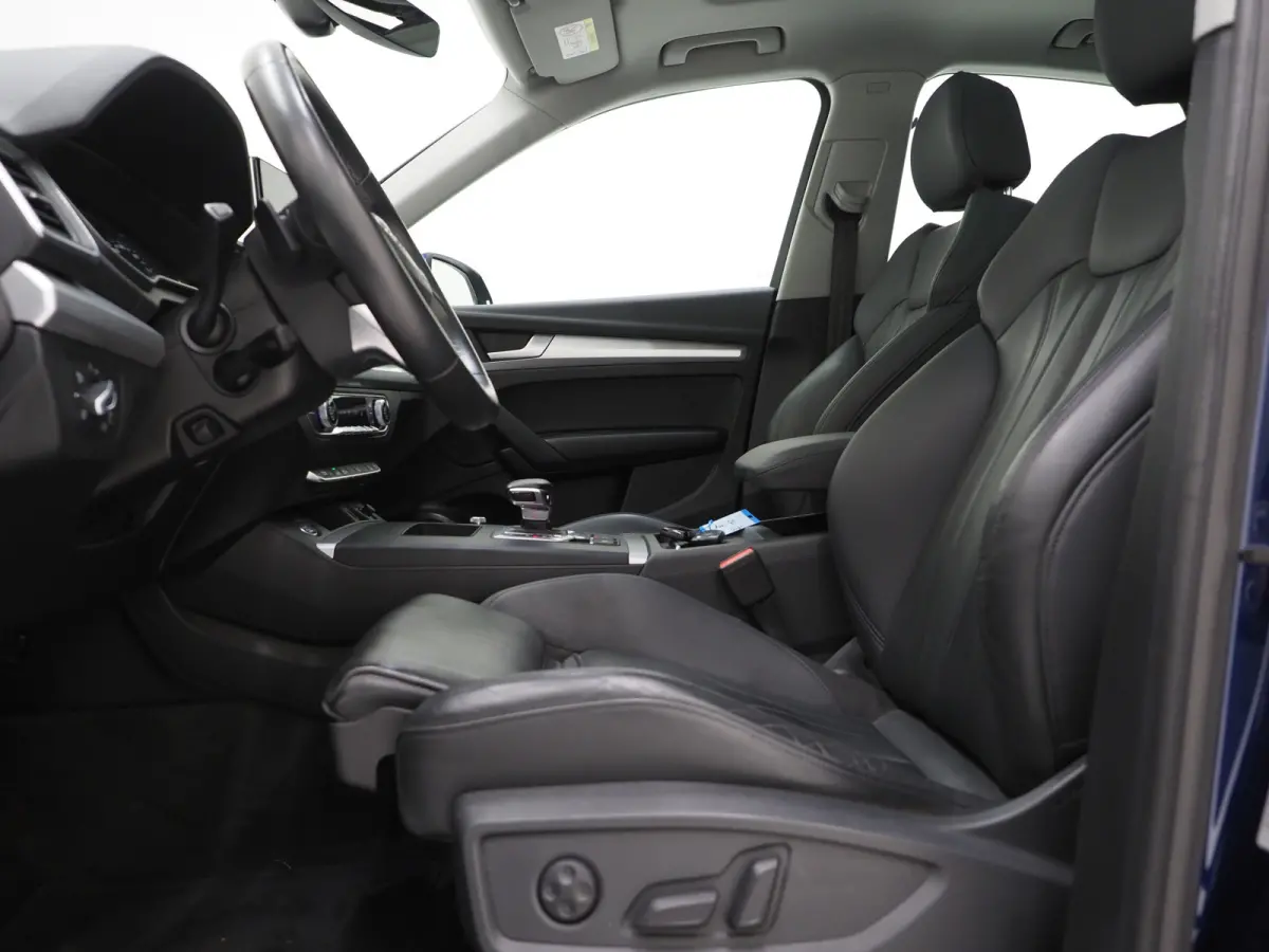 50 TFSI e Full Black | Panoramadak | Trekhaak | Leder | Camera | Memory | Keyless | Adaptive Cruise | Carplay