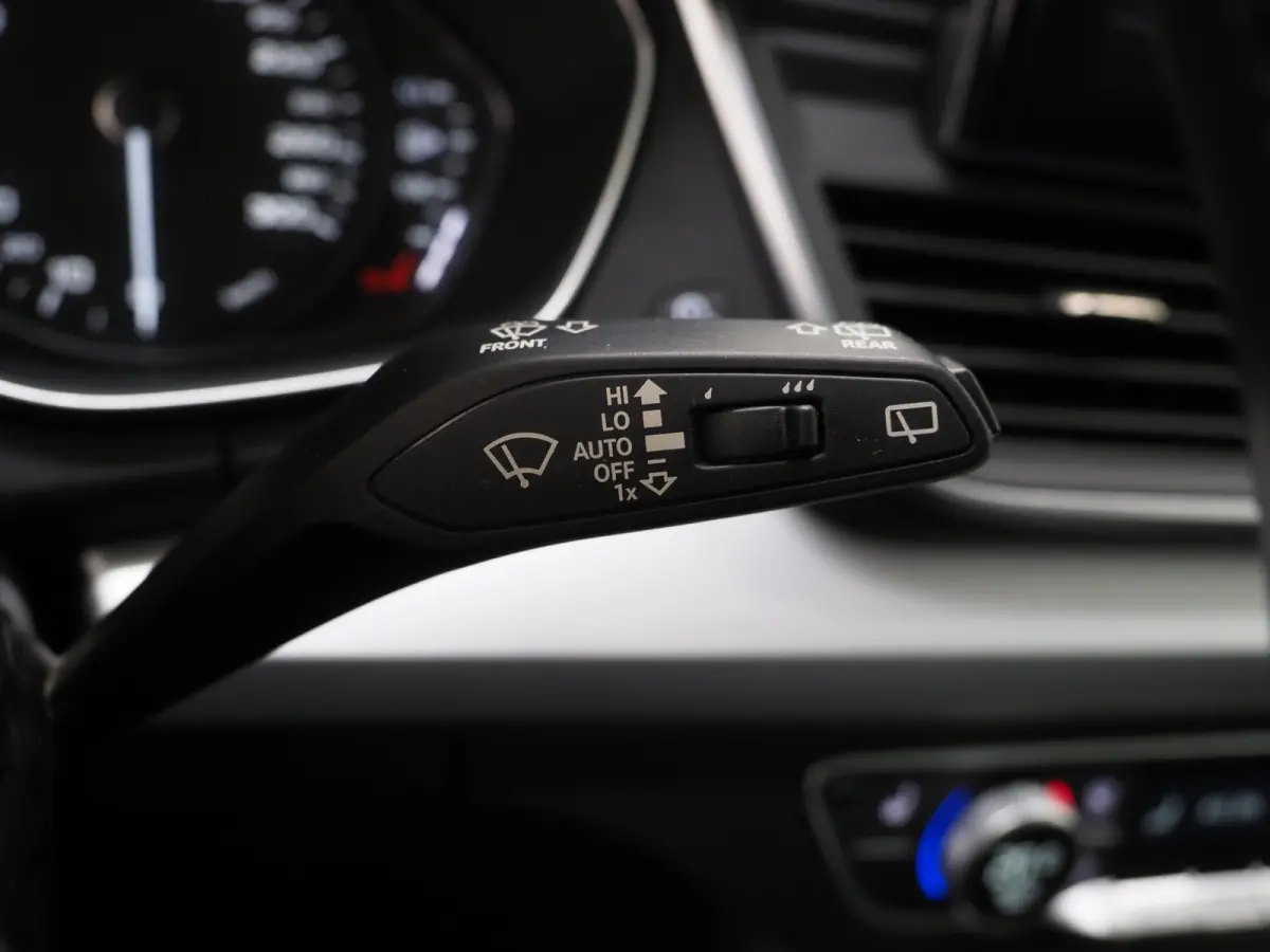 50 TFSI e Full Black | Panoramadak | Trekhaak | Leder | Camera | Memory | Keyless | Adaptive Cruise | Carplay