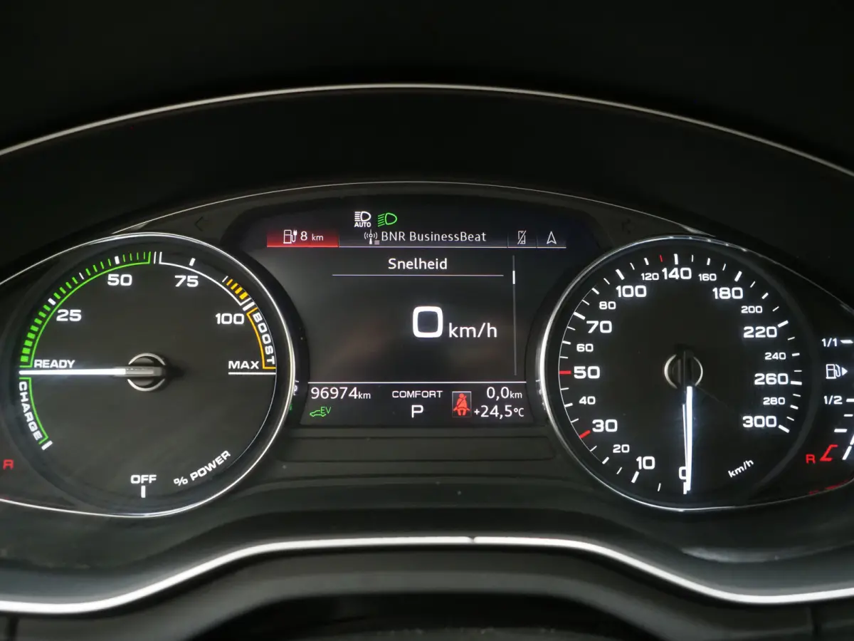 50 TFSI e Full Black | Panoramadak | Trekhaak | Leder | Camera | Memory | Keyless | Adaptive Cruise | Carplay