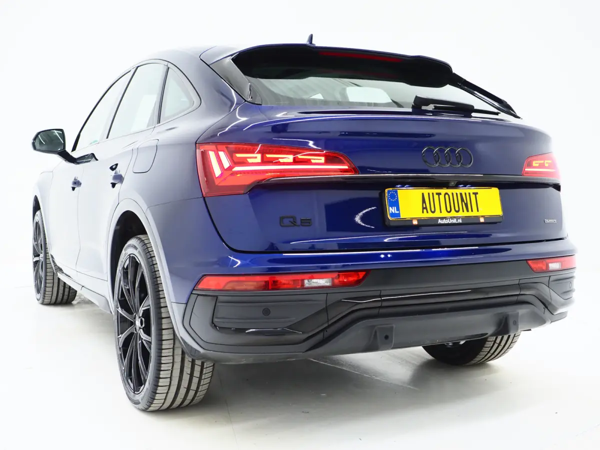 50 TFSI e Full Black | Panoramadak | Trekhaak | Leder | Camera | Memory | Keyless | Adaptive Cruise | Carplay