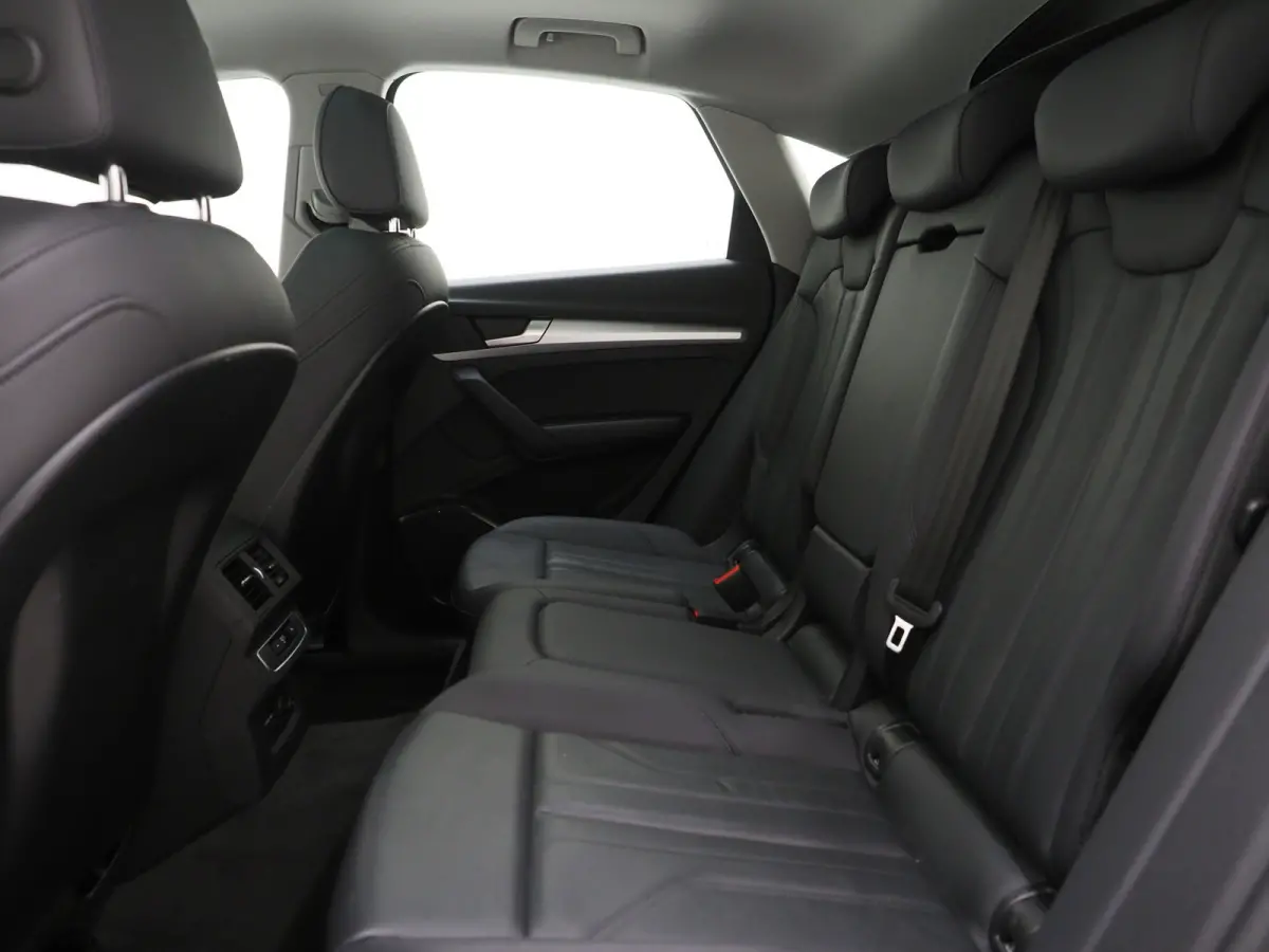 50 TFSI e Full Black | Panoramadak | Trekhaak | Leder | Camera | Memory | Keyless | Adaptive Cruise | Carplay