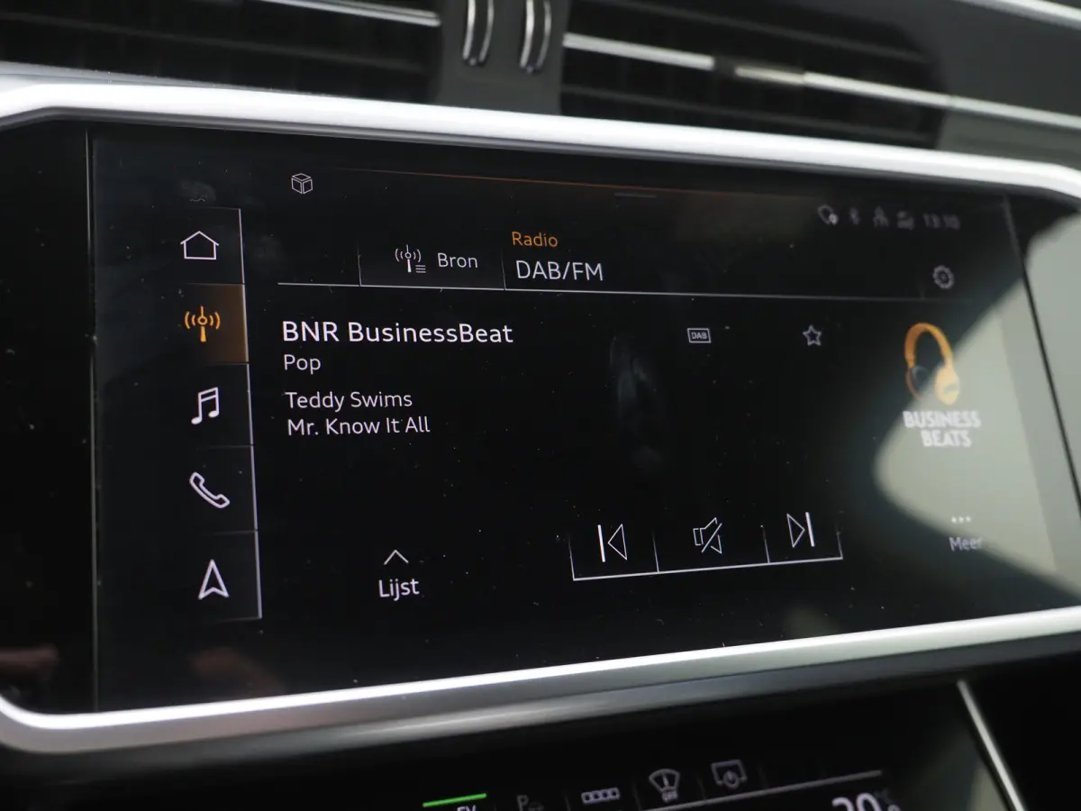 50 TFSI e quattro S-Line Edition | HUD | Camera | Adaptive Cruise | Donkere Hemel | Stoel/stuurverwarming | Carplay