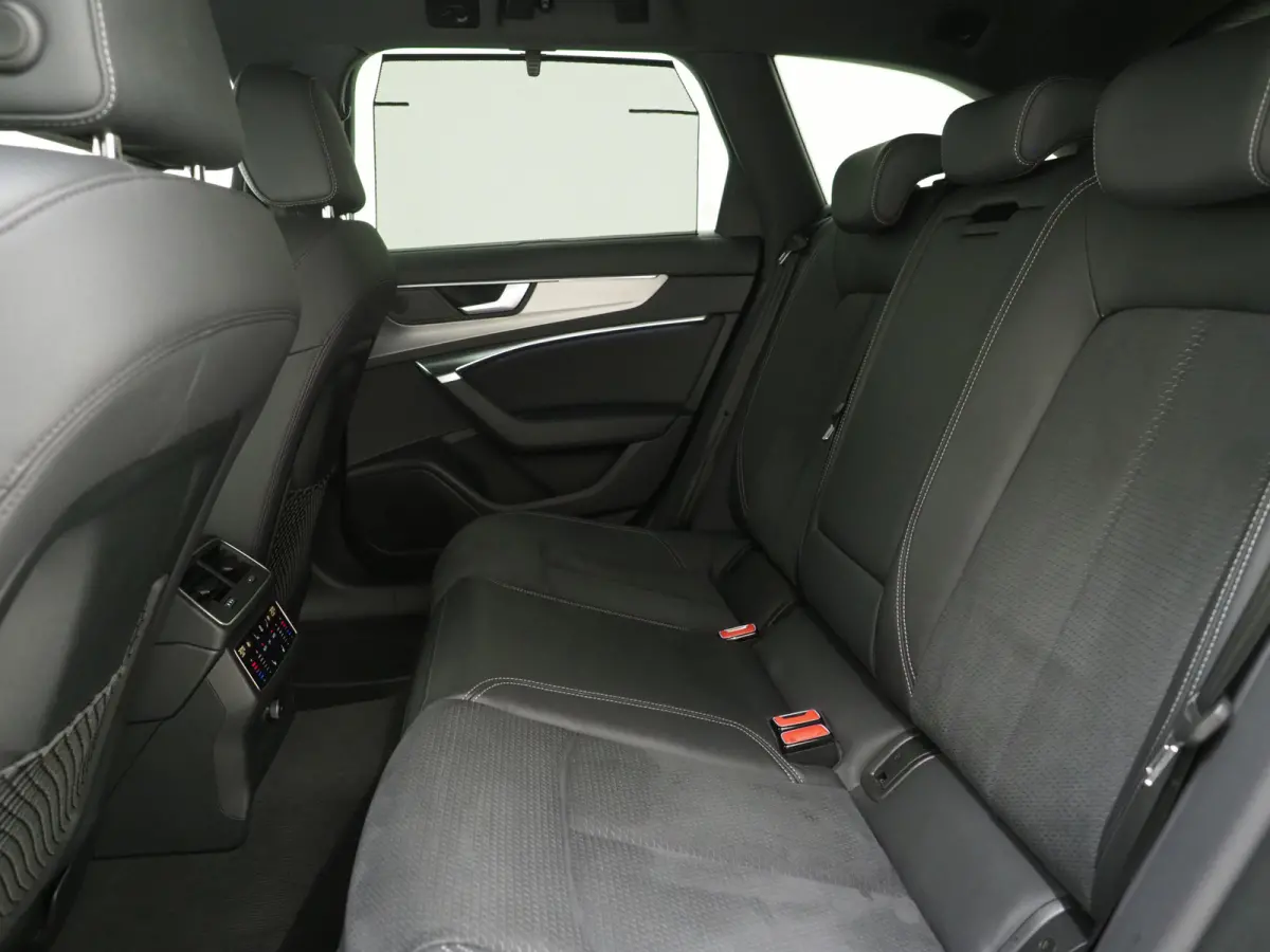 50 TFSI e quattro S-Line Edition | HUD | Camera | Adaptive Cruise | Donkere Hemel | Stoel/stuurverwarming | Carplay