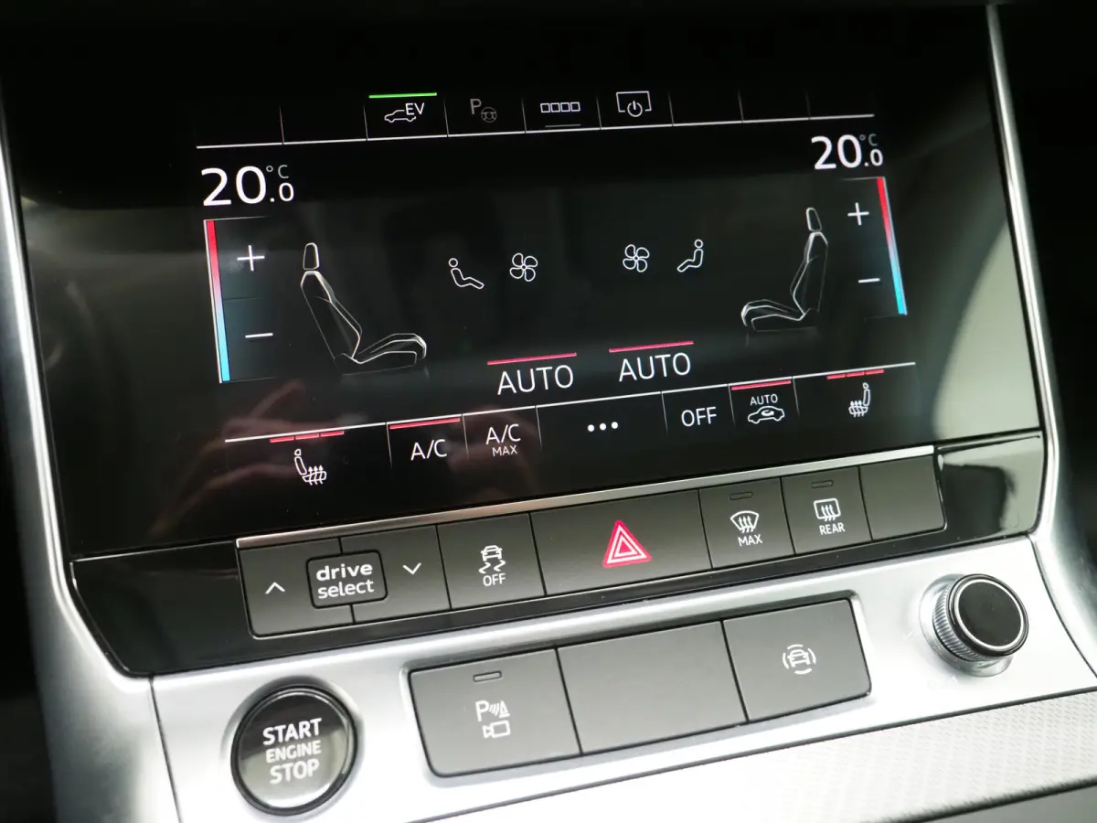 50 TFSI e quattro | Trekhaak | Adaptive Cruise | Camera | Stoelverwarming | DAB | Virtual | Carplay