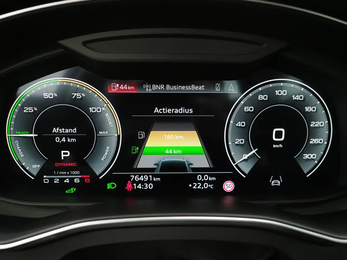 50 TFSI e quattro | Trekhaak | Adaptive Cruise | Camera | Stoelverwarming | DAB | Virtual | Carplay