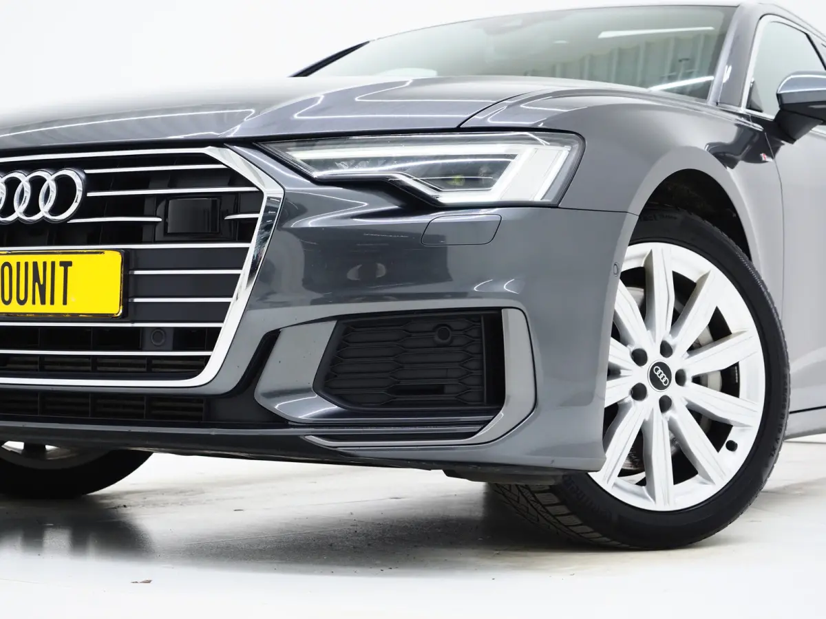 50 TFSI e quattro S-Line | Panoramadak | Trekhaak | B&O Audio | Sfeerlicht | Keyless | Adaptive Cruise | Carplay