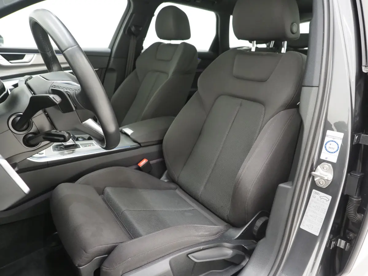 50 TFSI e quattro S-Line | Panoramadak | Trekhaak | B&O Audio | Sfeerlicht | Keyless | Adaptive Cruise | Carplay