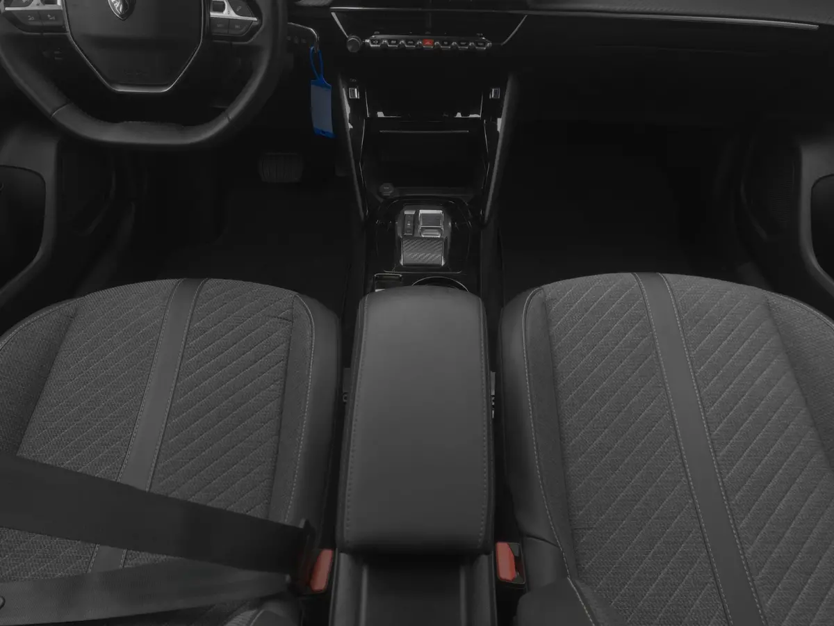 1.2 PureTech 130 PK Automaat Allure | CARPLAY