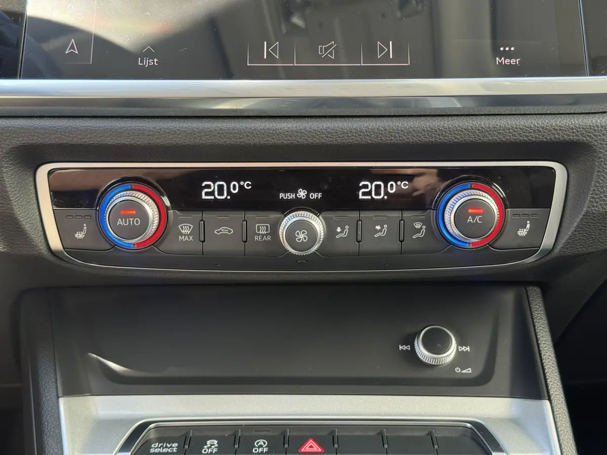 35 TFSI S-line Mild Hybrid Adaptive cruise Digitaal dashboard Led Clima Stoelverwarming Carplay