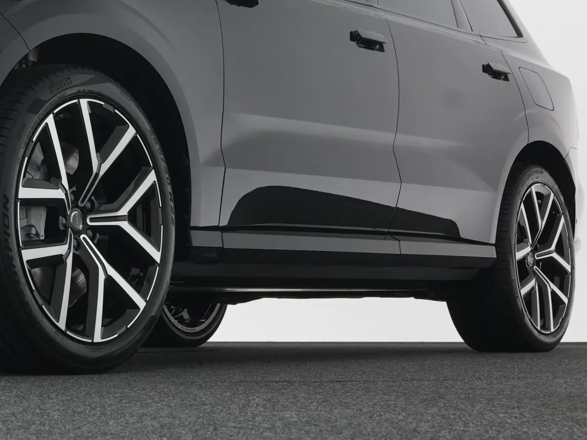 Twin Performance Ultra 7p. 800V 800v | Heico Selected Level | Luchtvering | Bowers & Wilkins | 360° Camera | Nappa Leder + Massage | Trekhaak | 22" | Pilot Assist