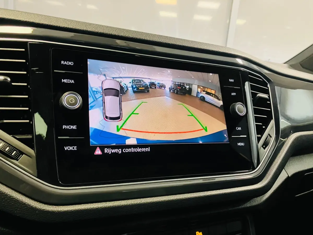 Sport Business R-Line 1.5TSi DSG | LED | Camera | Navigatie |