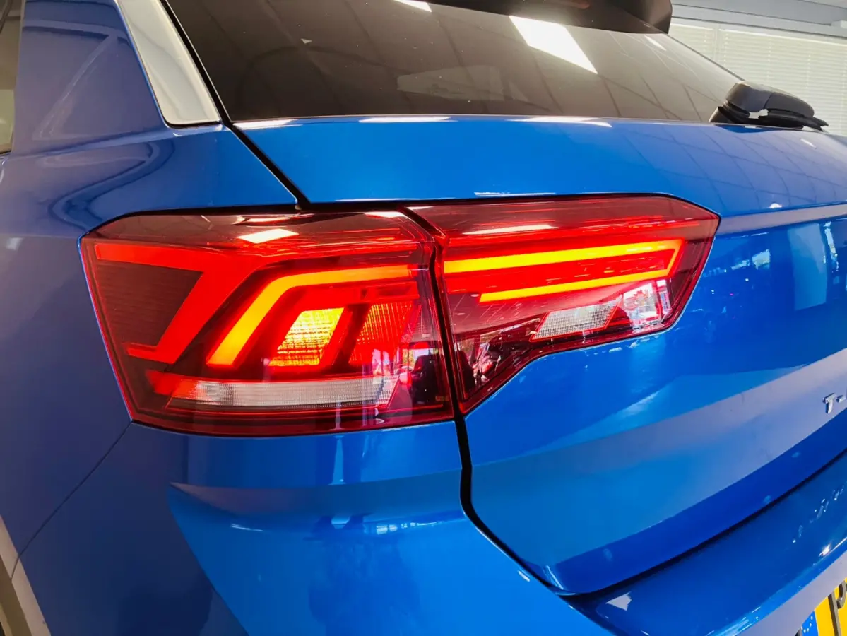 Sport Business R-Line 1.5TSi DSG | LED | Camera | Navigatie |