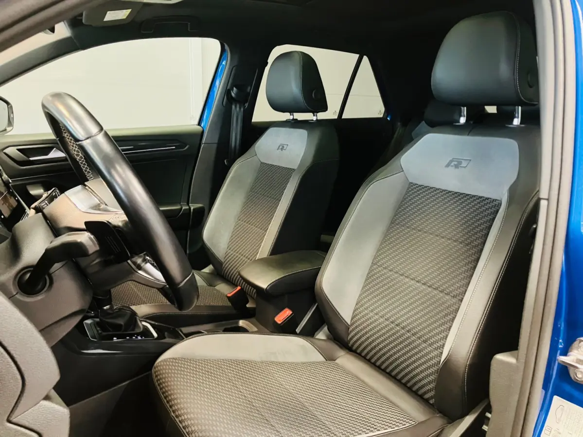 Sport Business R-Line 1.5TSi DSG | LED | Camera | Navigatie |